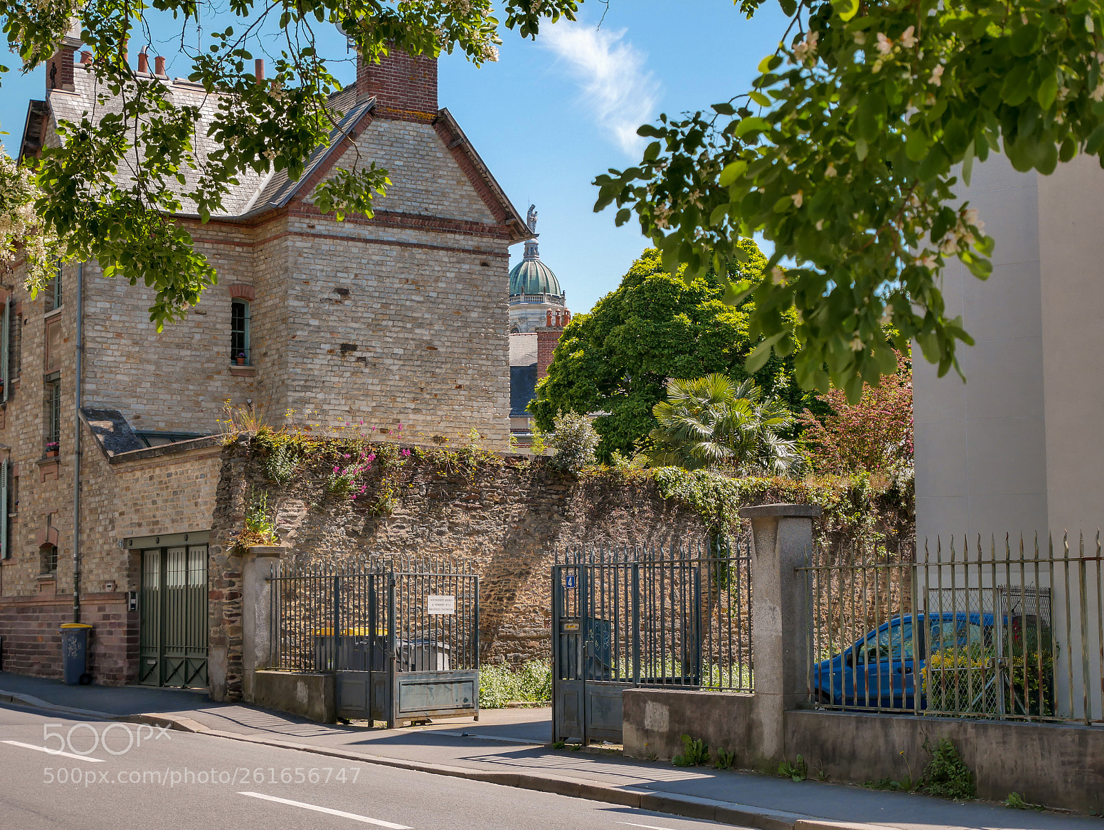 Panasonic Lumix DMC-GX85 (Lumix DMC-GX80 / Lumix DMC-GX7 Mark II) sample photo. Coupole photography