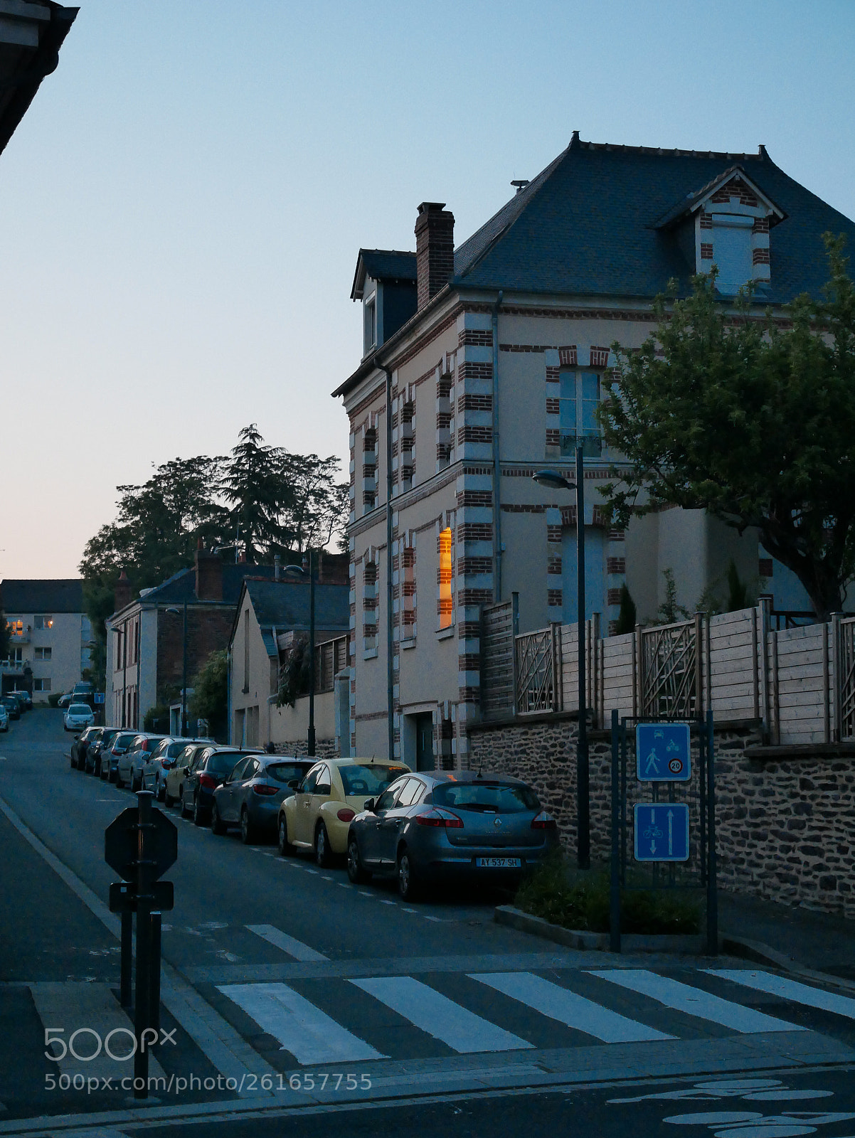 Panasonic Lumix DMC-GX85 (Lumix DMC-GX80 / Lumix DMC-GX7 Mark II) sample photo. Lumière photography