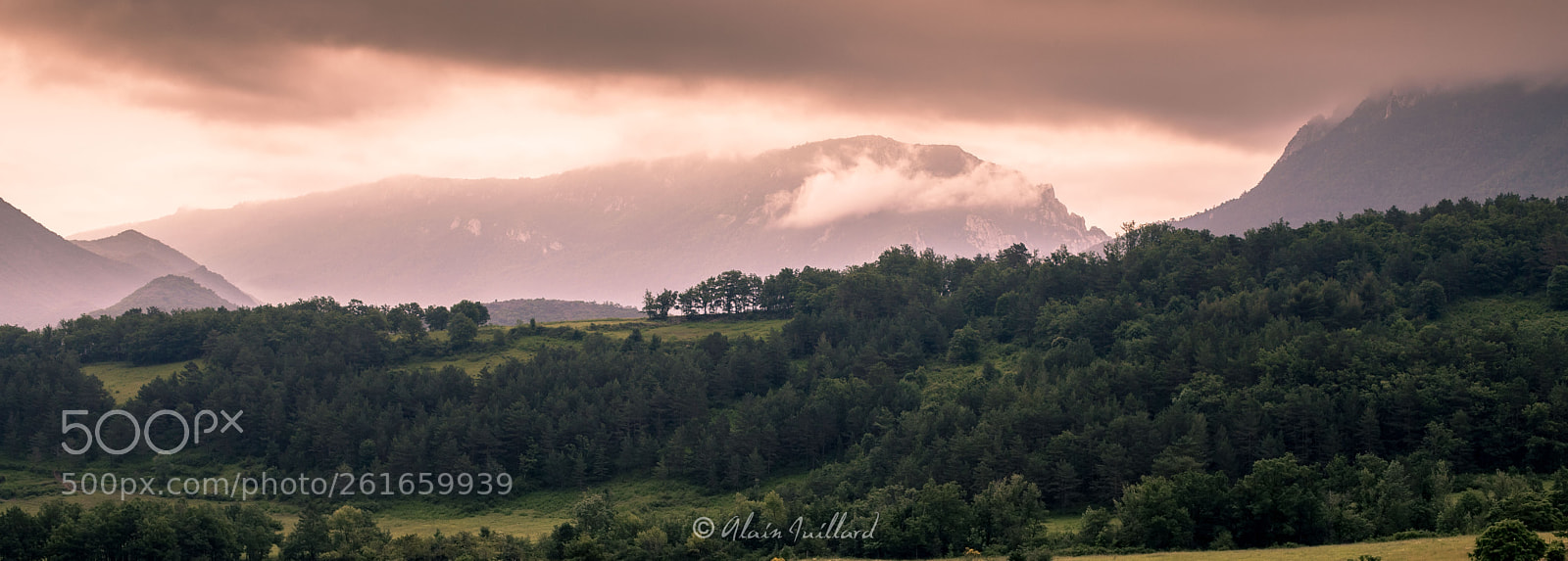 Canon EOS 6D Mark II sample photo. Soir d'orage photography