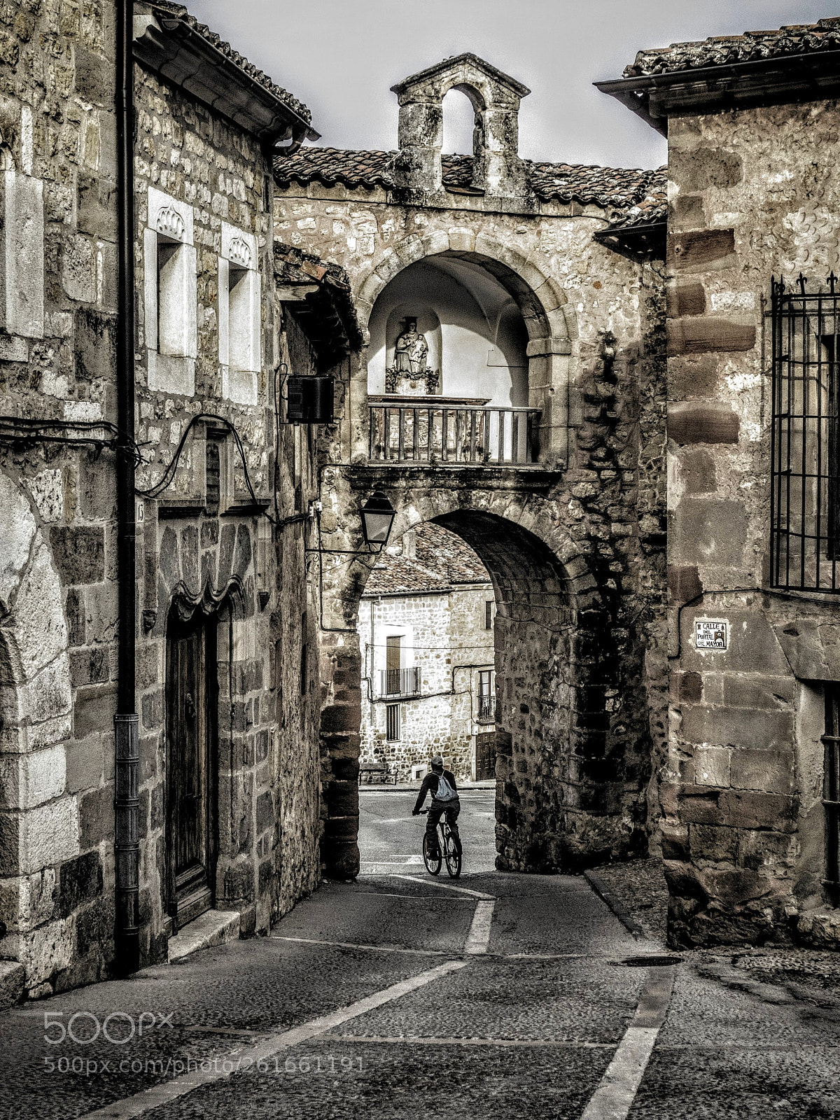 Olympus STYLUS1,1s sample photo. Siguenza calle photography