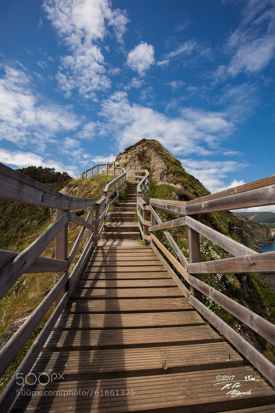 Canon EOS 5D Mark II sample photo. Path to heaven photography