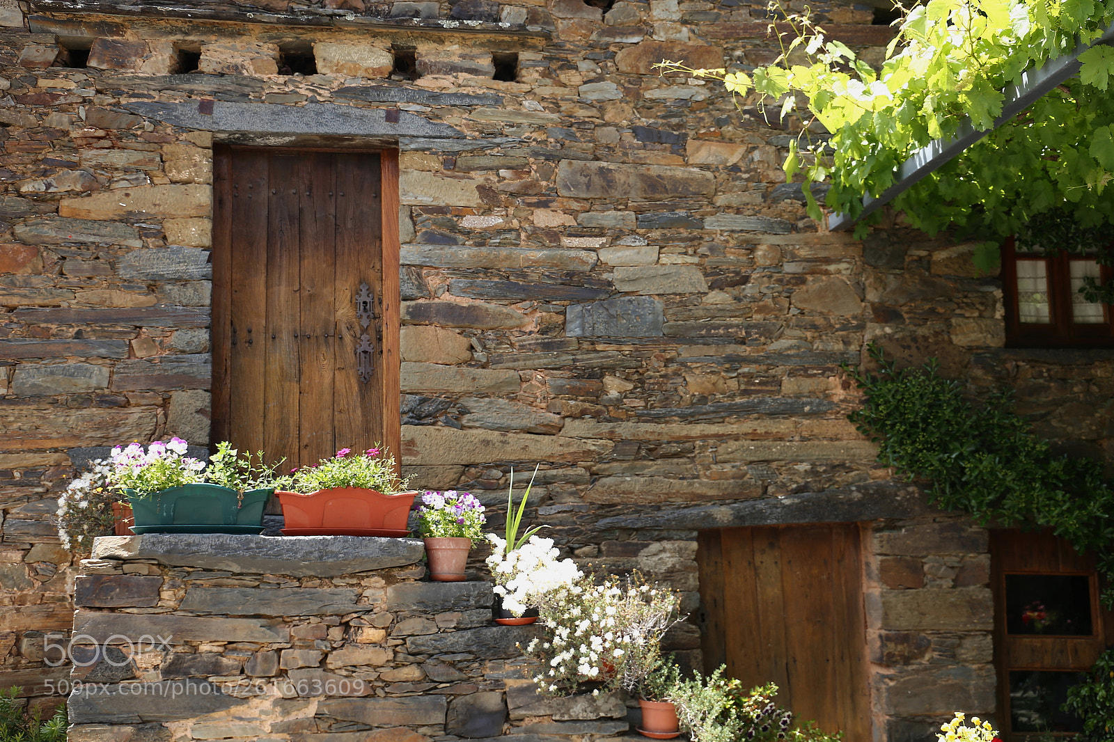 Canon EF 24-105mm F3.5-5.6 IS STM sample photo. Villages of portugal photography