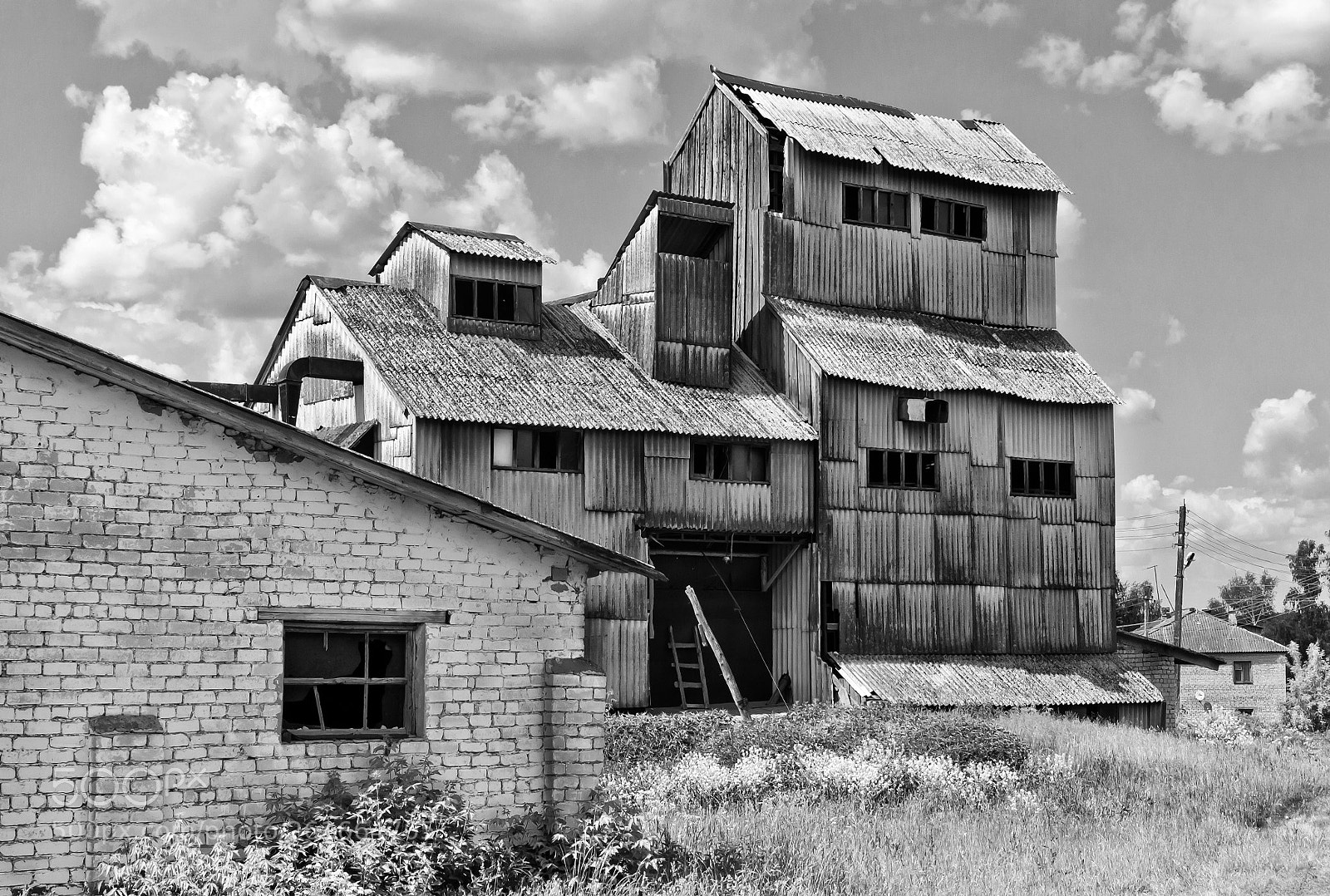 Nikon D3100 sample photo. Old architecture photography