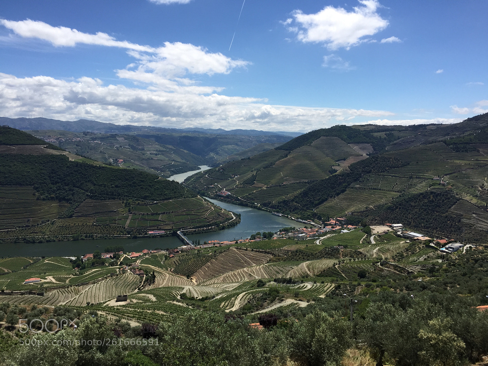 Apple iPhone 6 Plus sample photo. Douro valley from casal photography