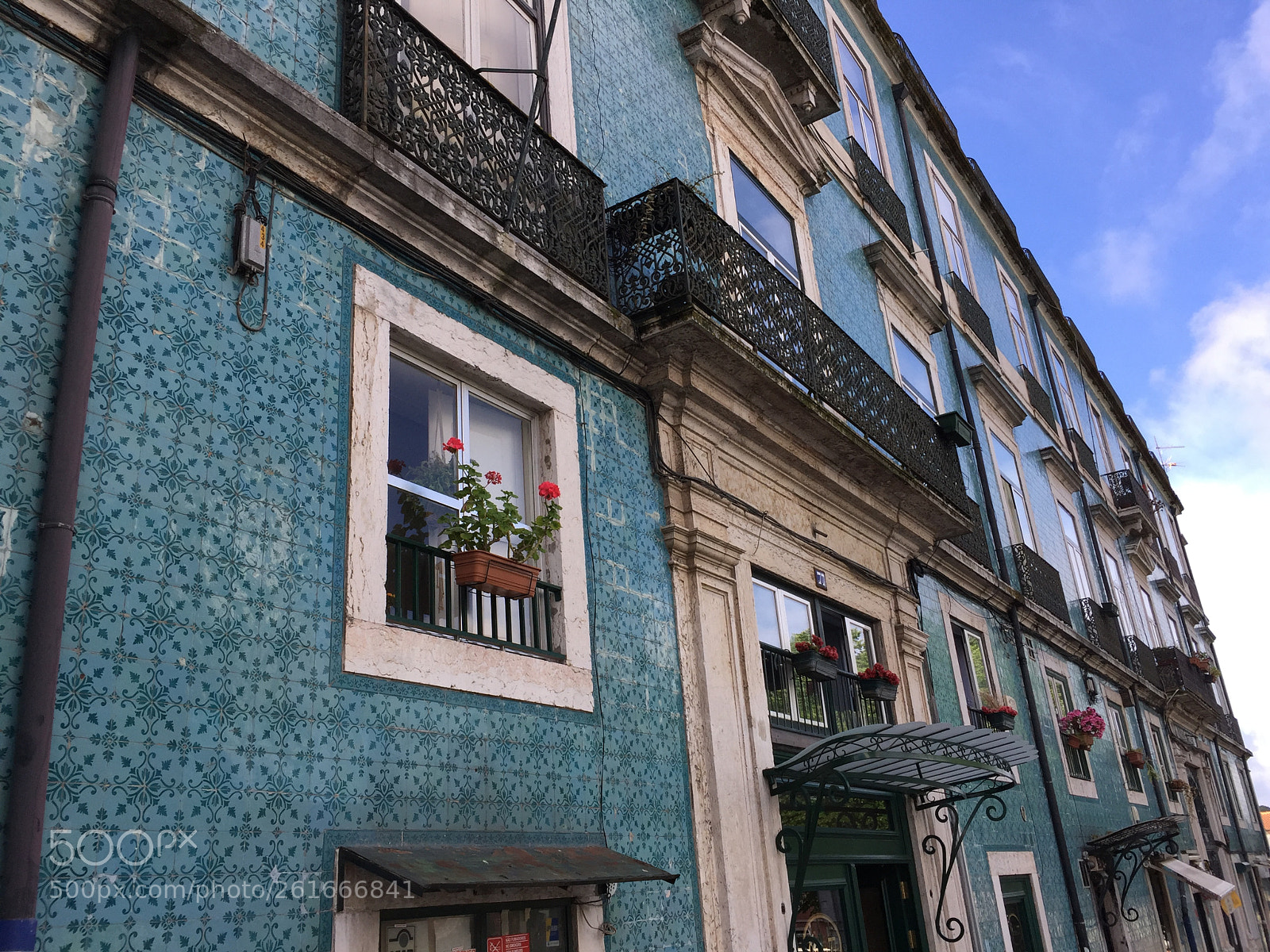 Apple iPhone 6 Plus sample photo. Lisbon photography