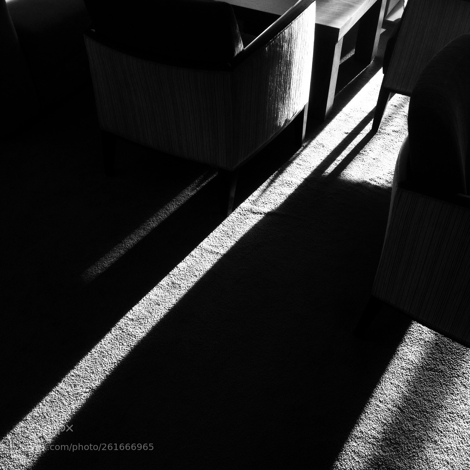 Apple iPhone 4S sample photo. Noir photography