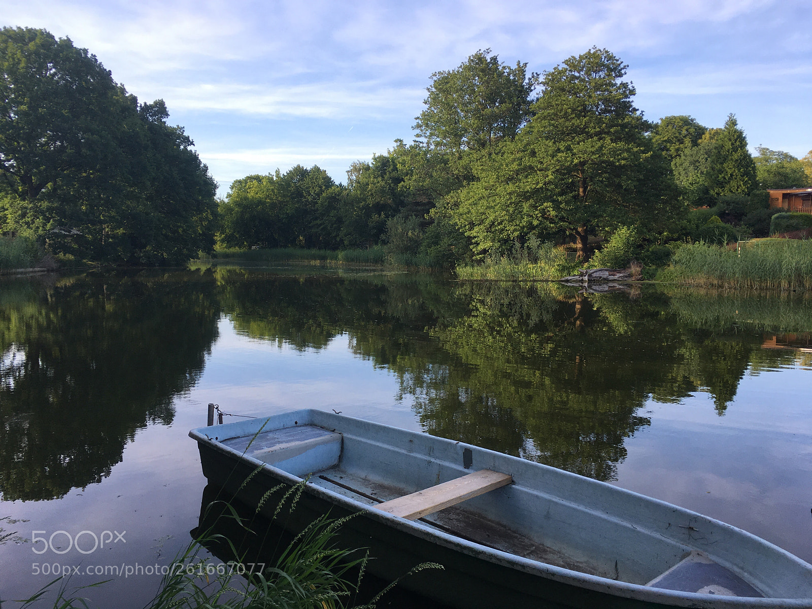 Apple iPhone SE sample photo. Silence and boat photography