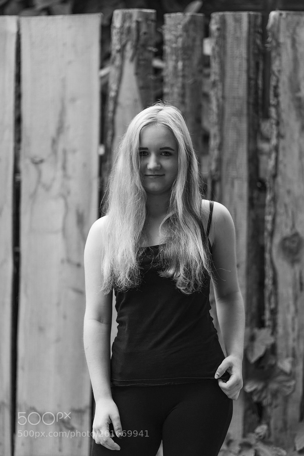 Canon EOS 6D sample photo. Leonie s/w photography