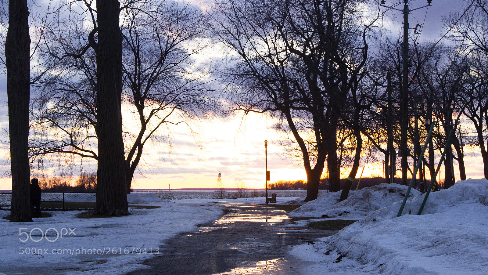 Canon EOS 600D (Rebel EOS T3i / EOS Kiss X5) sample photo. Melt on my walk photography