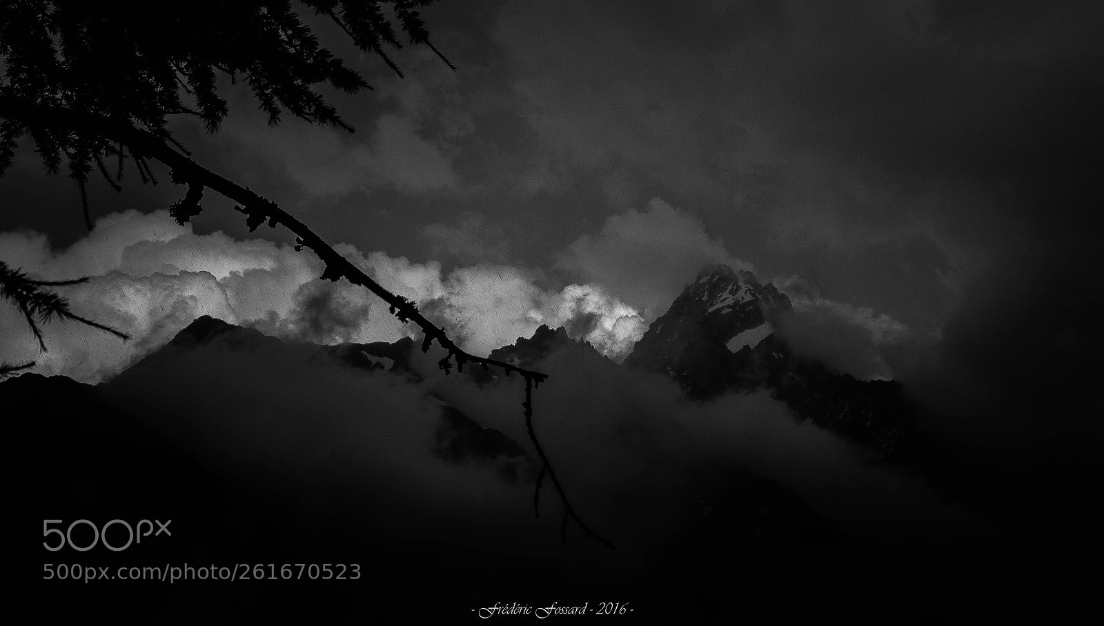 Canon EOS 70D sample photo. Thunderstorm light photography