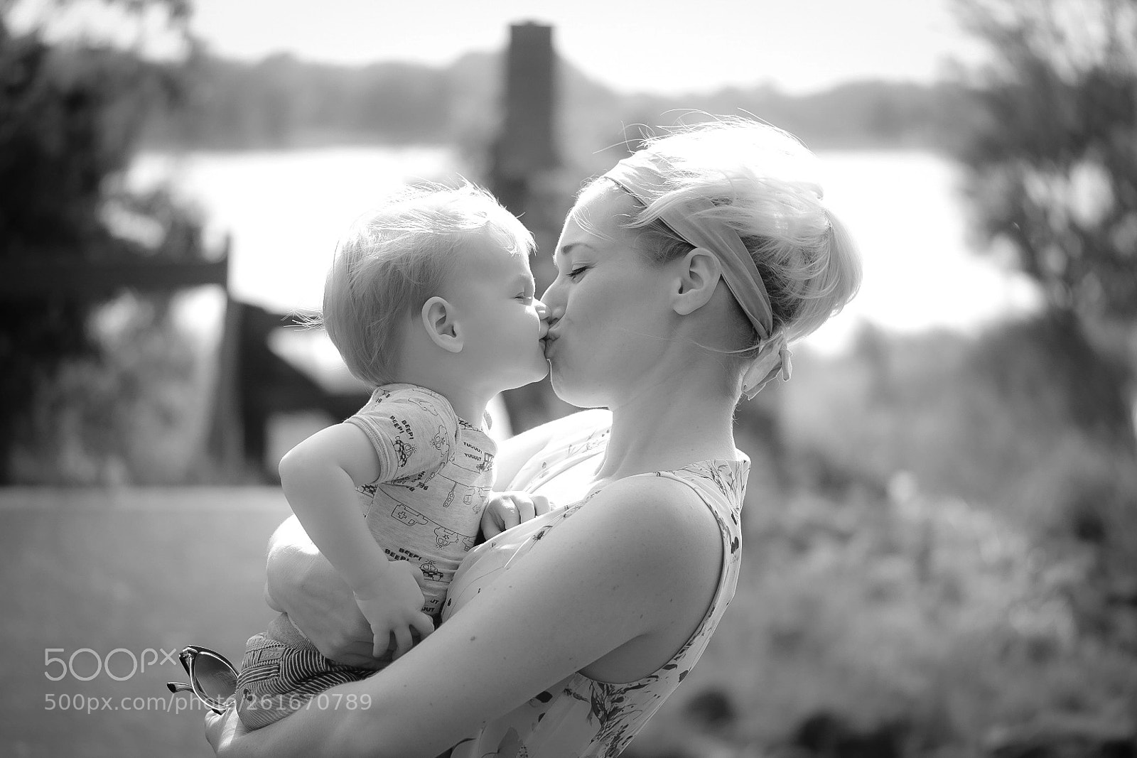 Fujifilm X-T2 sample photo. The kiss photography