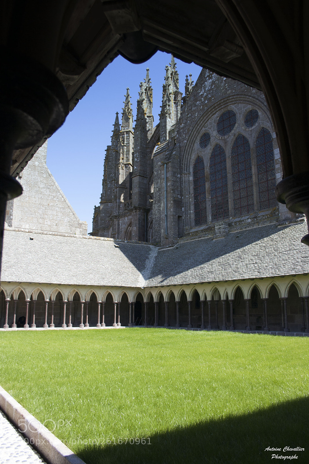 Canon EOS 1000D (EOS Digital Rebel XS / EOS Kiss F) sample photo. Mont st michel photography