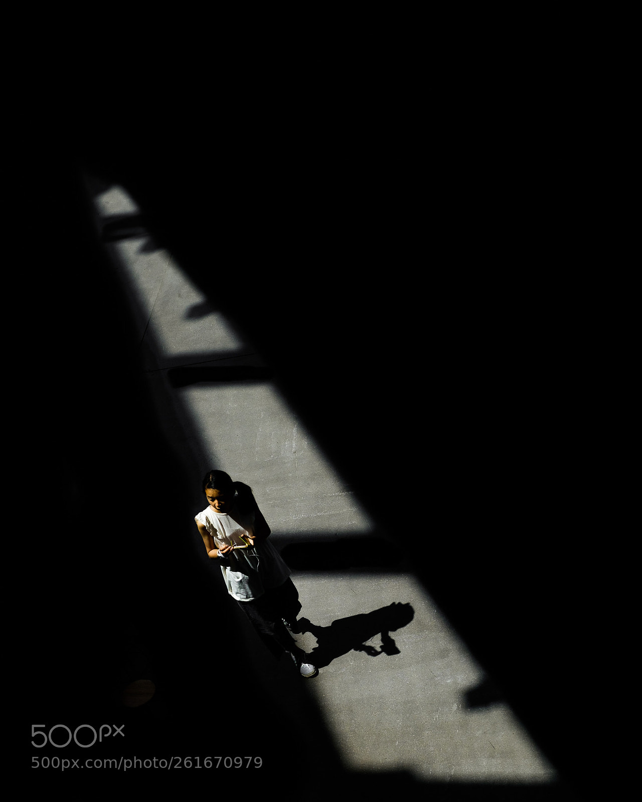 Fujifilm X-T20 sample photo. Diagonal photography