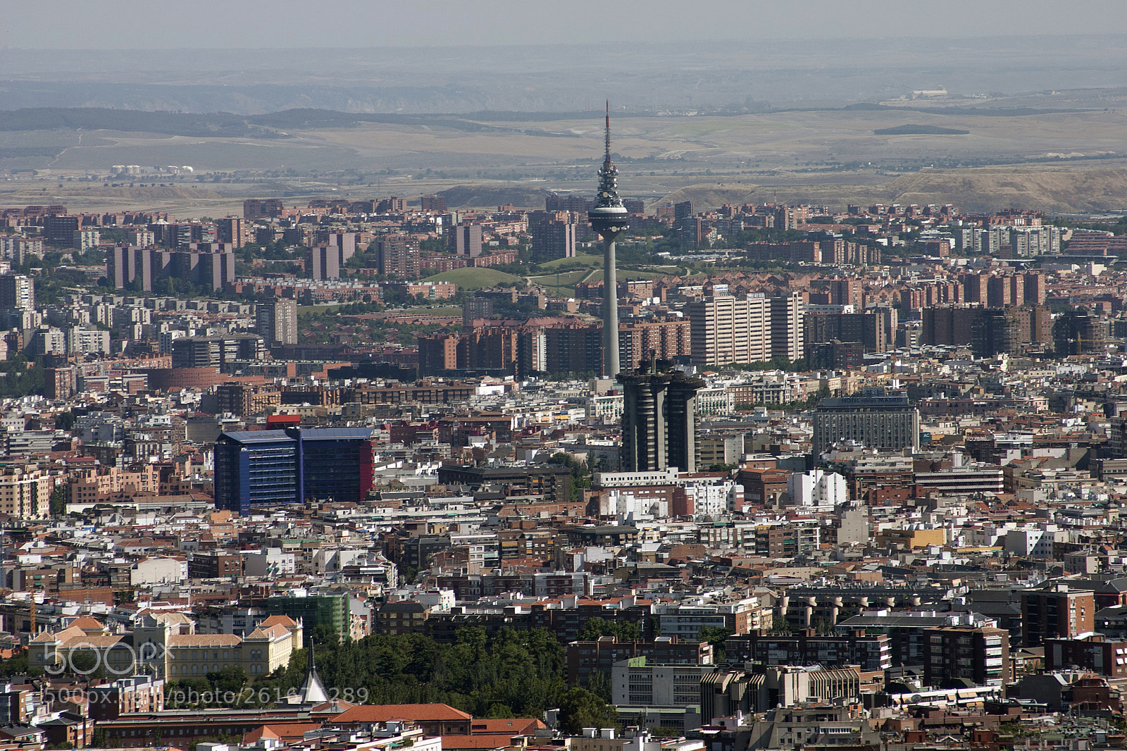 Canon EOS 300D (EOS Digital Rebel / EOS Kiss Digital) sample photo. Las torres madrid photography