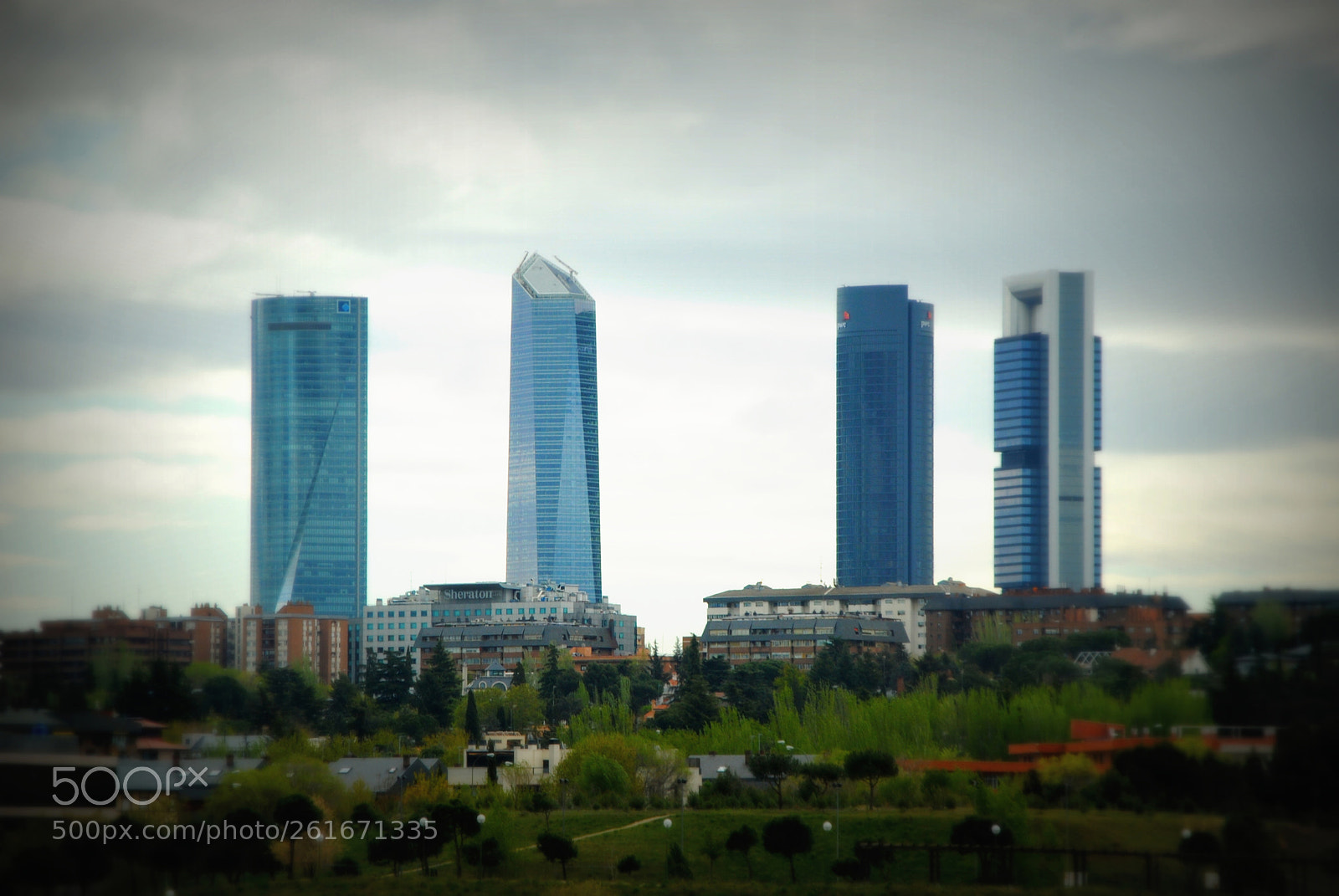 Nikon D3000 sample photo. Madrid las torres photography