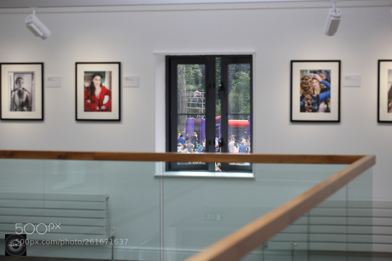 Canon EOS-1Ds Mark III sample photo. Image exhibition photography