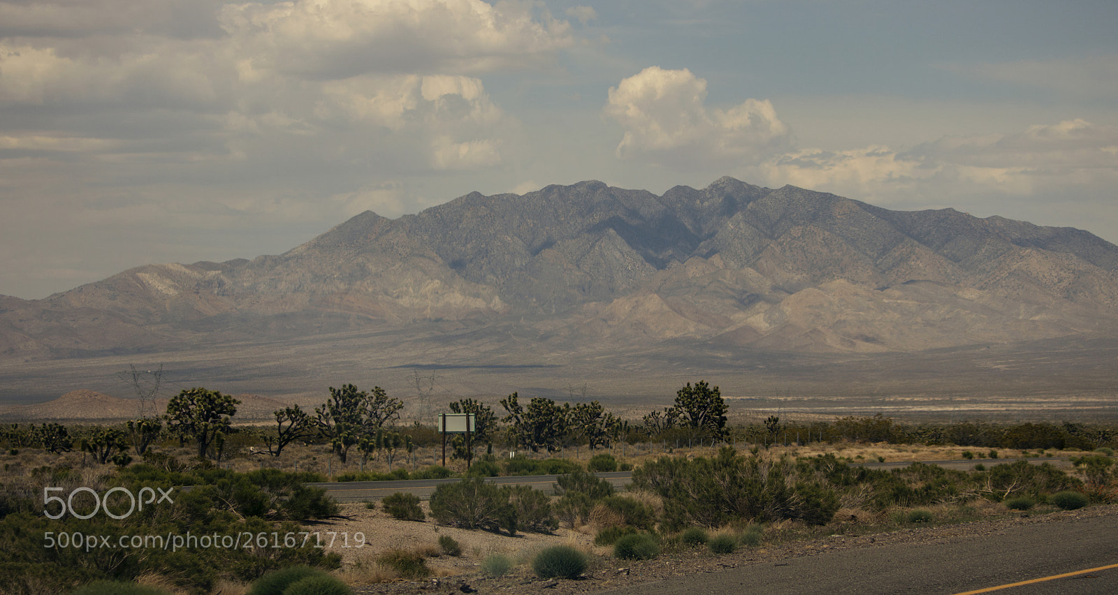 Canon EOS 750D (EOS Rebel T6i / EOS Kiss X8i) sample photo. Mountain road photography