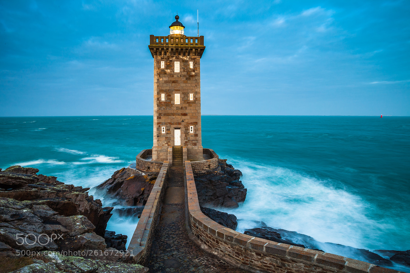 Canon EOS 5D Mark II sample photo. Lighthouse photography