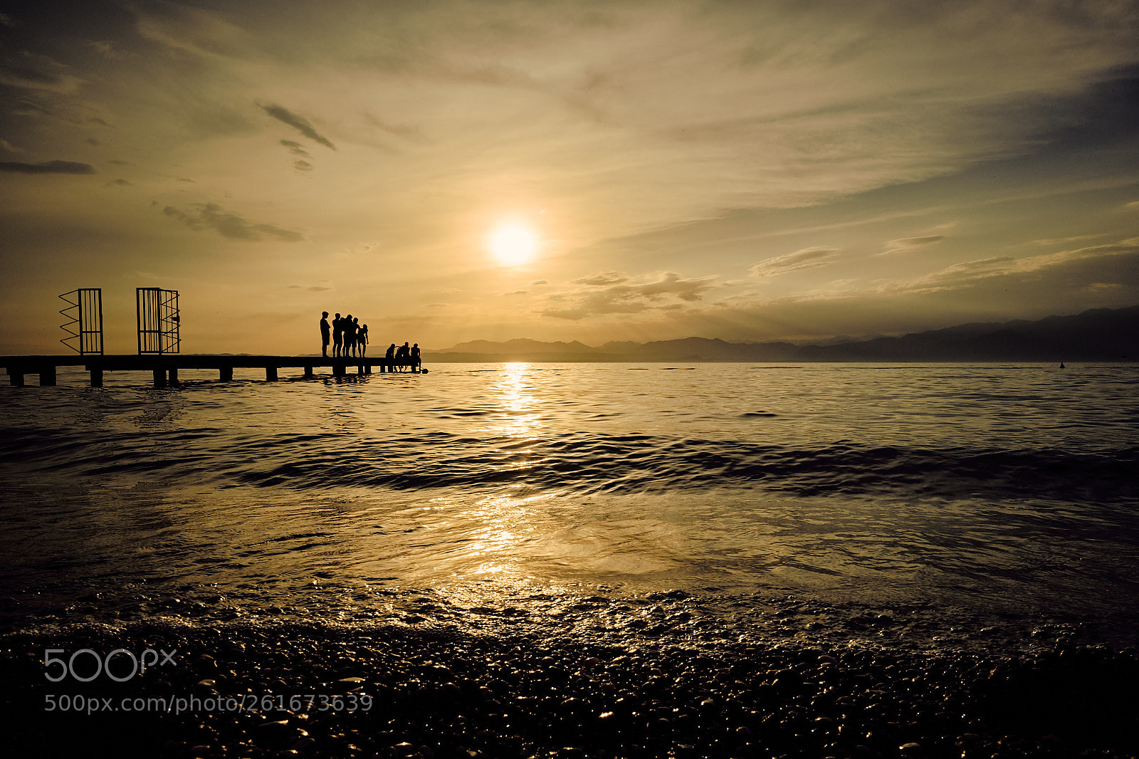 Fujifilm X-Pro1 sample photo. Evening life on lake photography