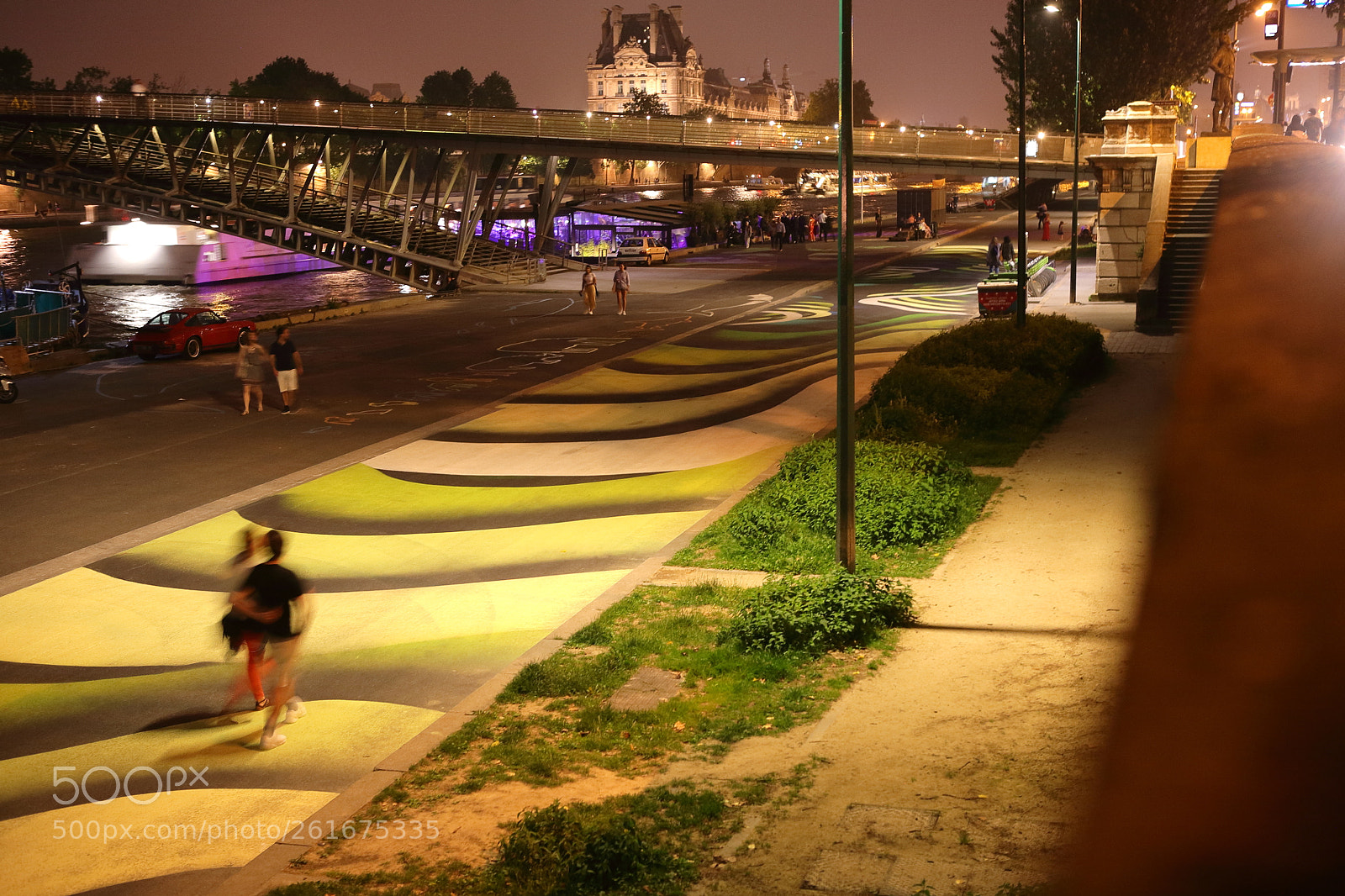 Canon EOS 5D sample photo. Quai fresque photography