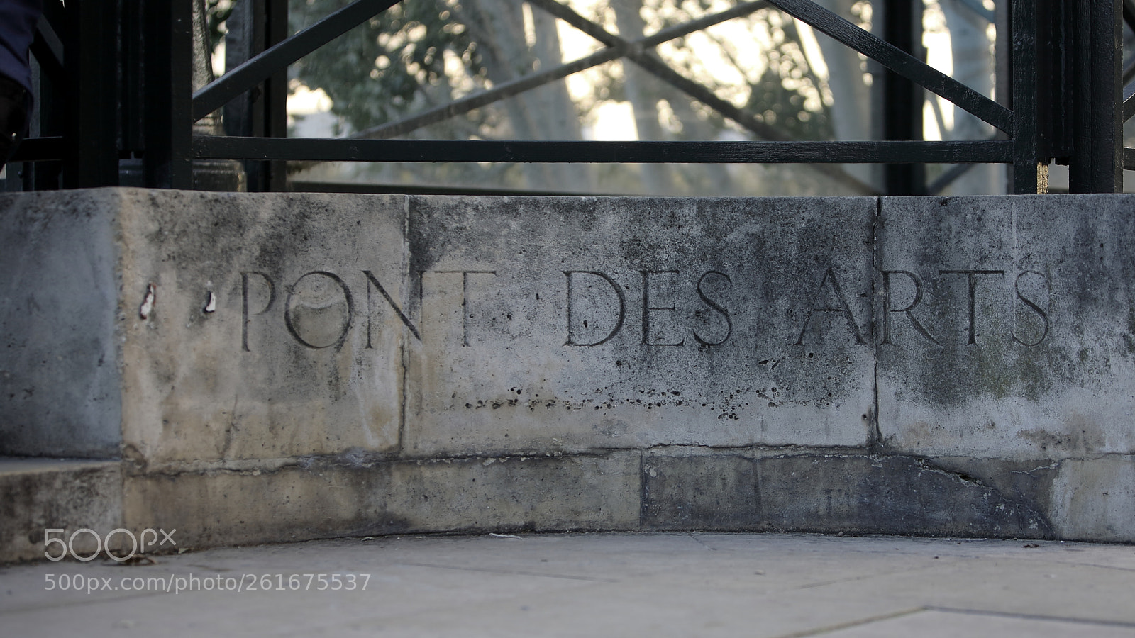 Canon EOS 5D sample photo. Pont des arts le photography