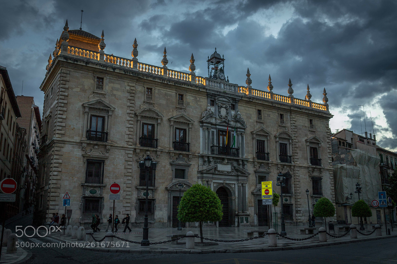 Canon EOS 6D Mark II sample photo. Real chanciller a de photography