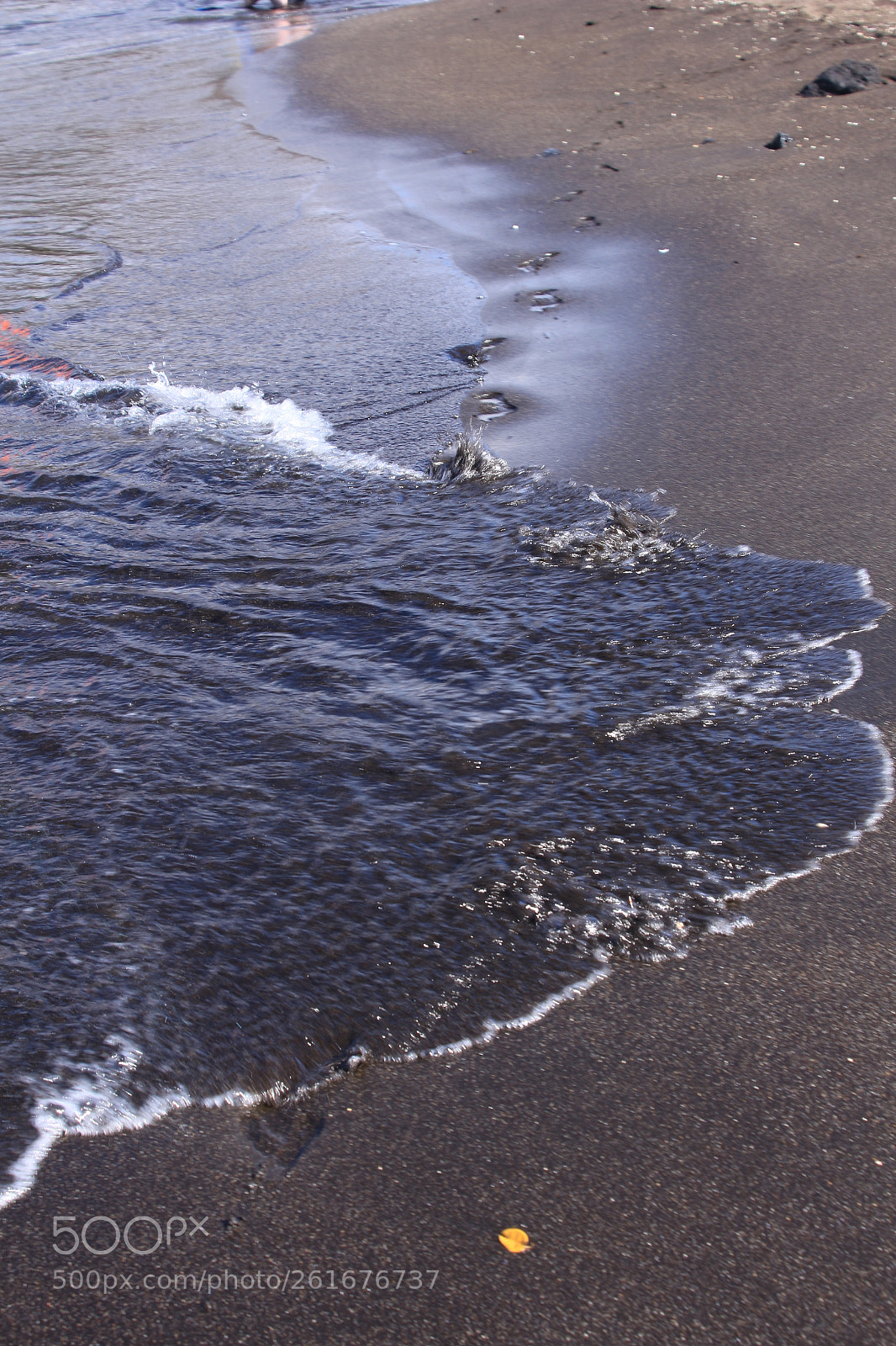 Canon EOS 700D (EOS Rebel T5i / EOS Kiss X7i) sample photo. Footprints in the sand photography