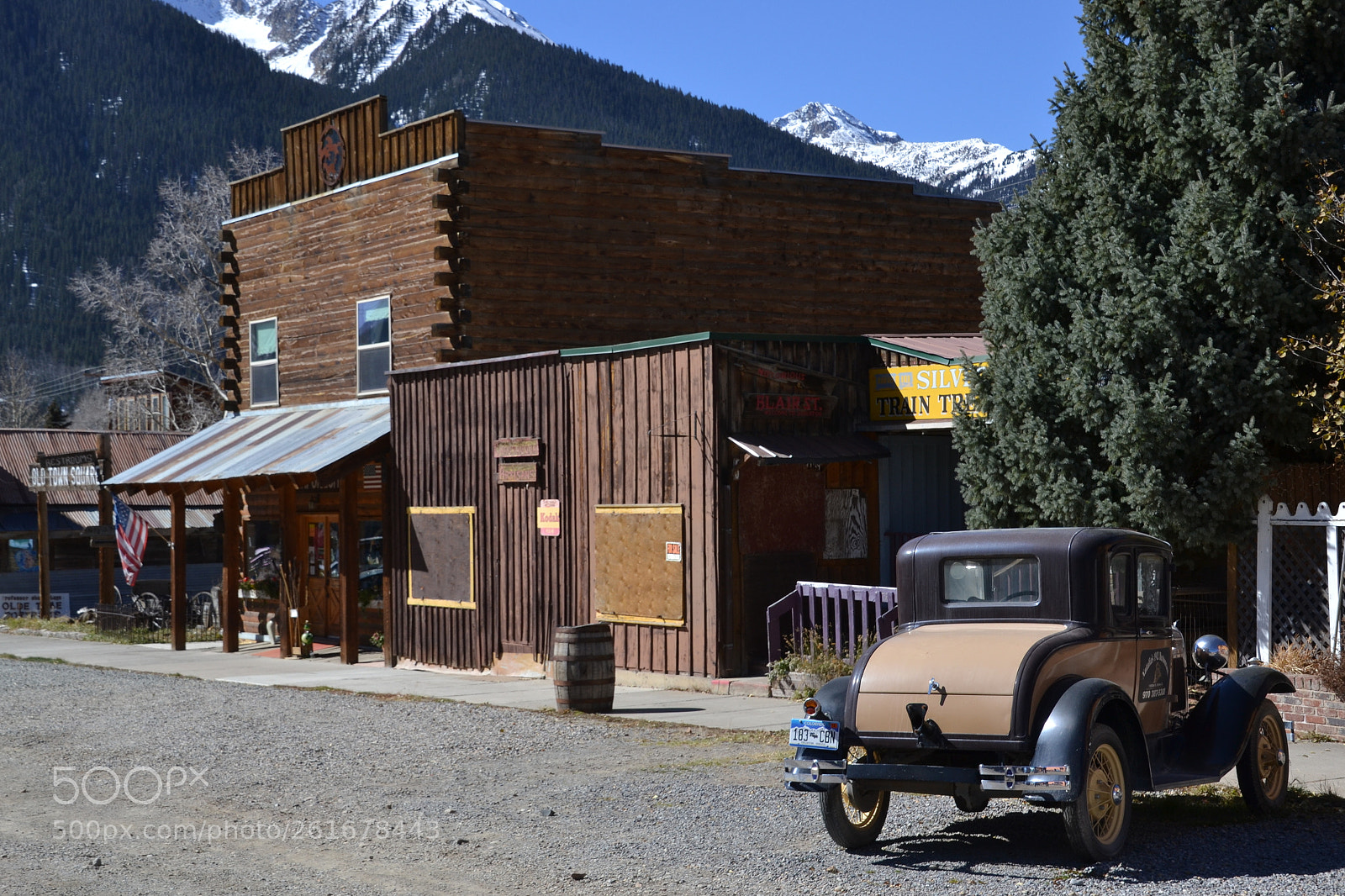 Nikon D3100 sample photo. Un carrer de silverton photography