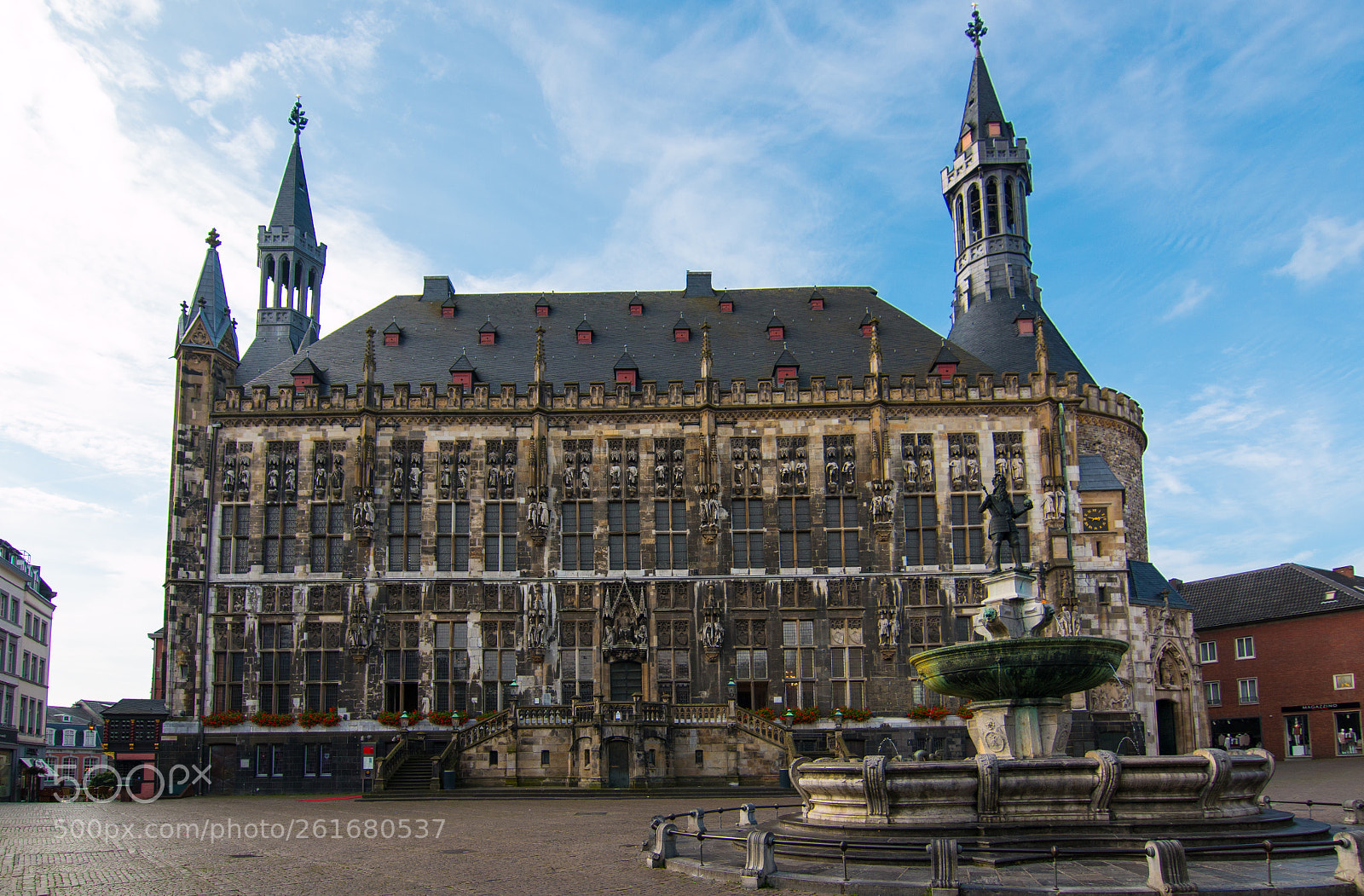 Canon EOS 70D sample photo. Rathaus aachen heute photography