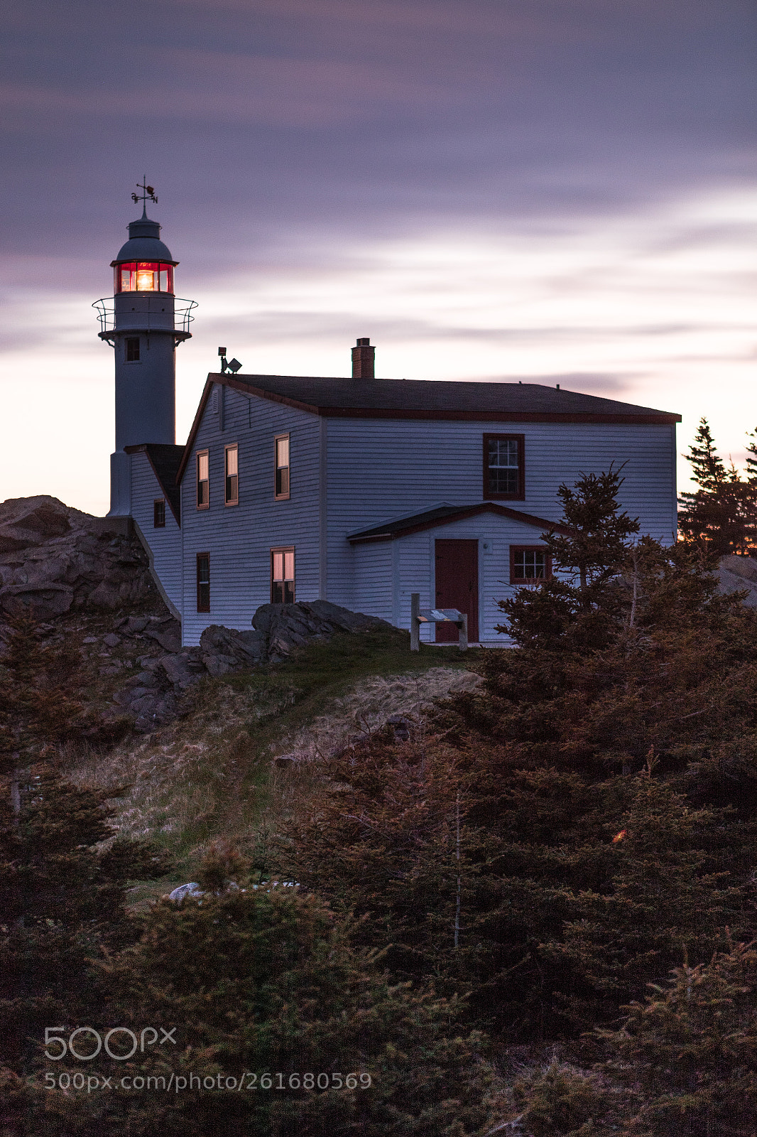Canon EOS-1D X Mark II sample photo. Lobster cove light photography