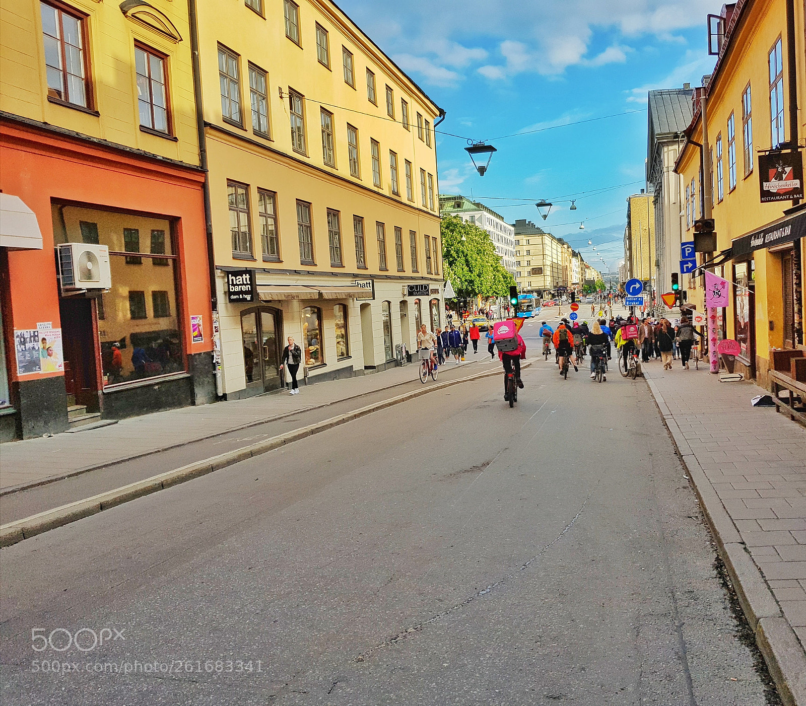 Samsung Galaxy S8 sample photo. South stockholm streets photography