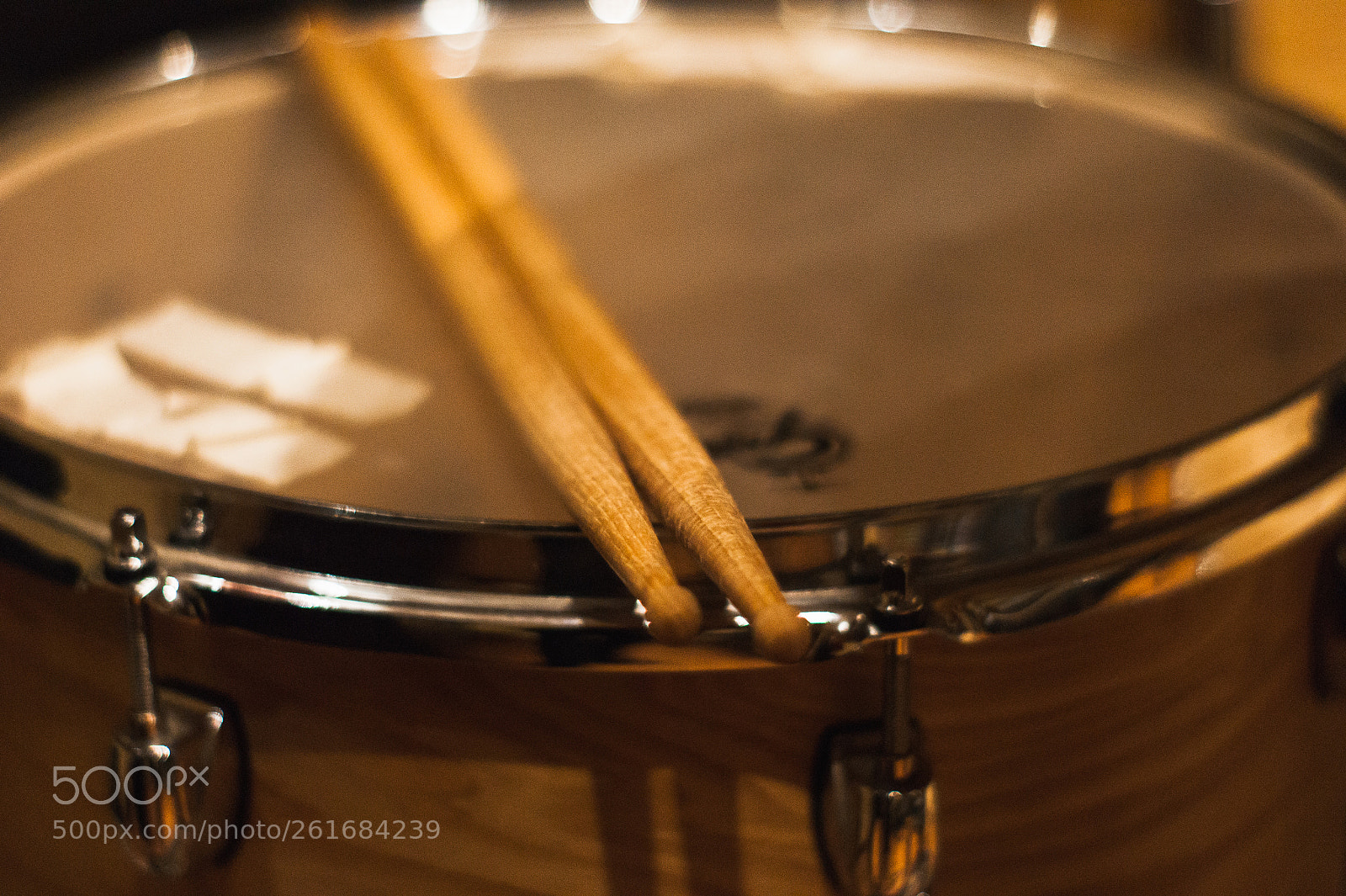 Sony Alpha DSLR-A290 sample photo. Drums photography