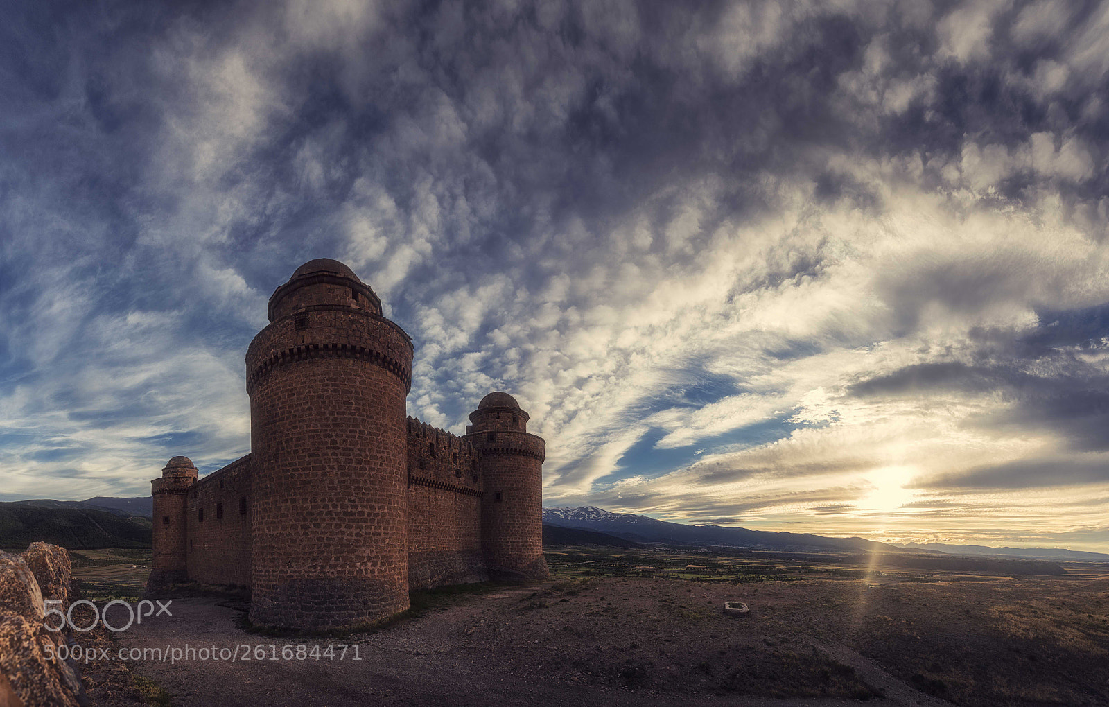 Nikon D810 sample photo. Calahorra castle photography