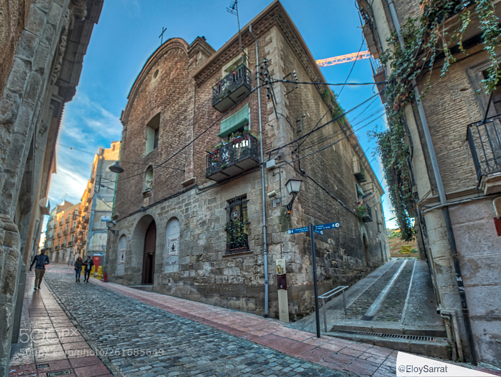 Olympus OM-D E-M5 II sample photo. Carrer cavallers, centre hist photography