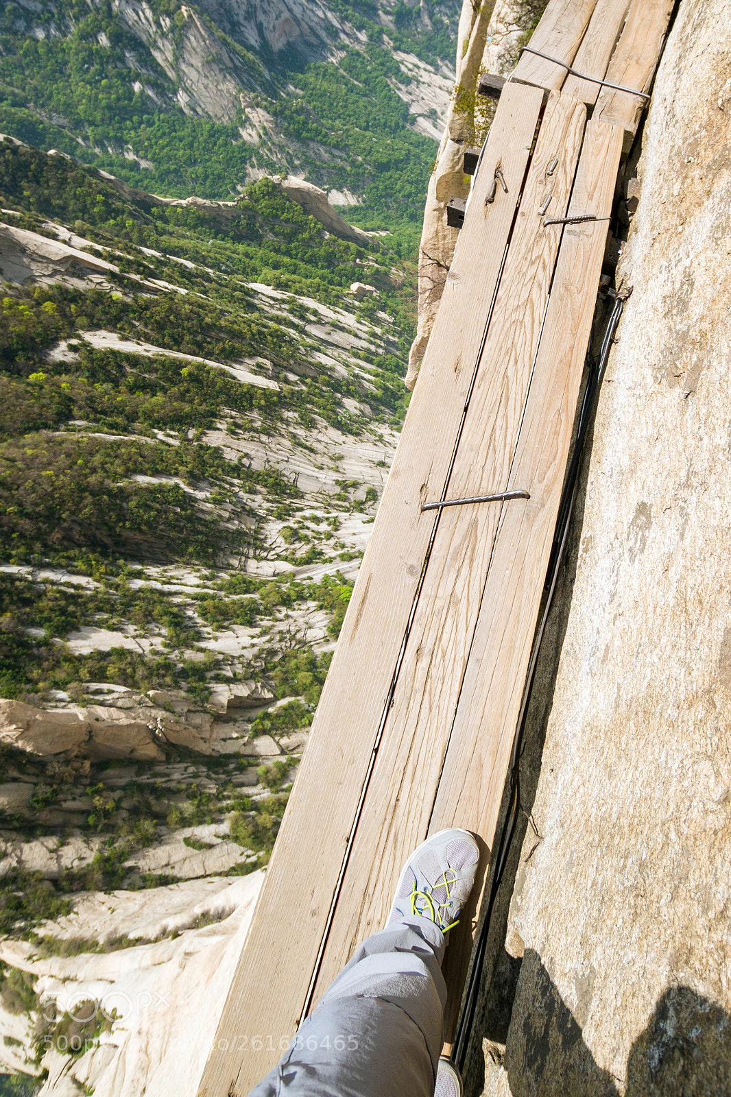 Canon EOS 7D sample photo. China, huashan mountain, the photography