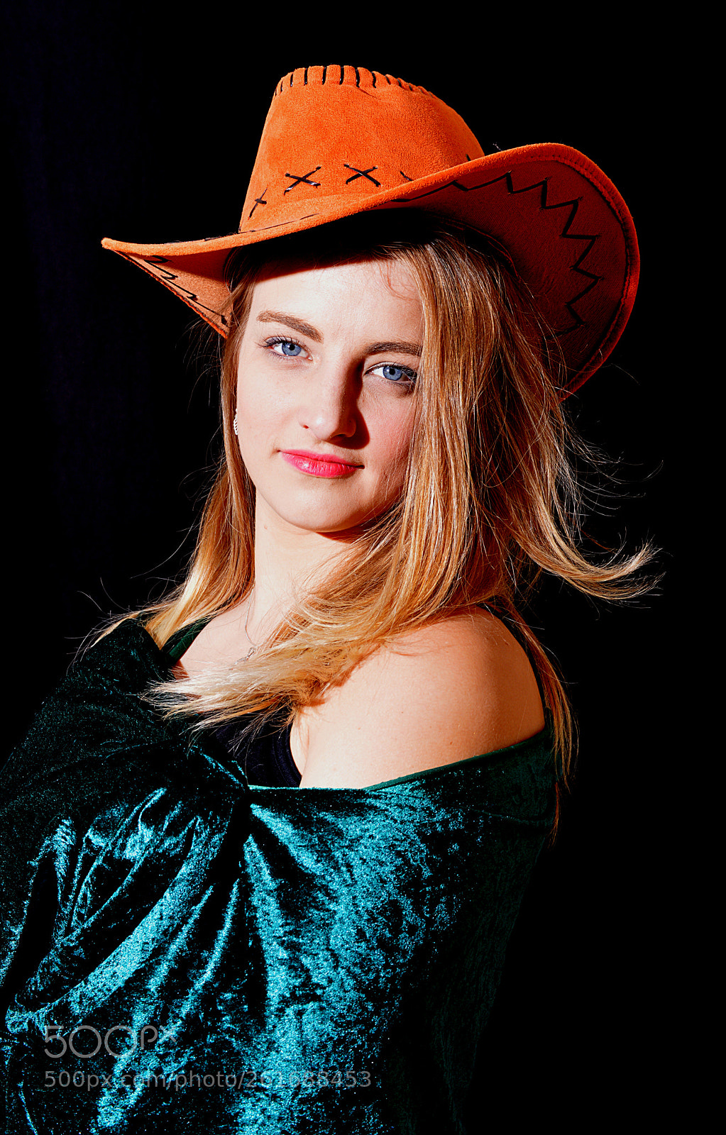 Nikon D3200 sample photo. Cow girl photography