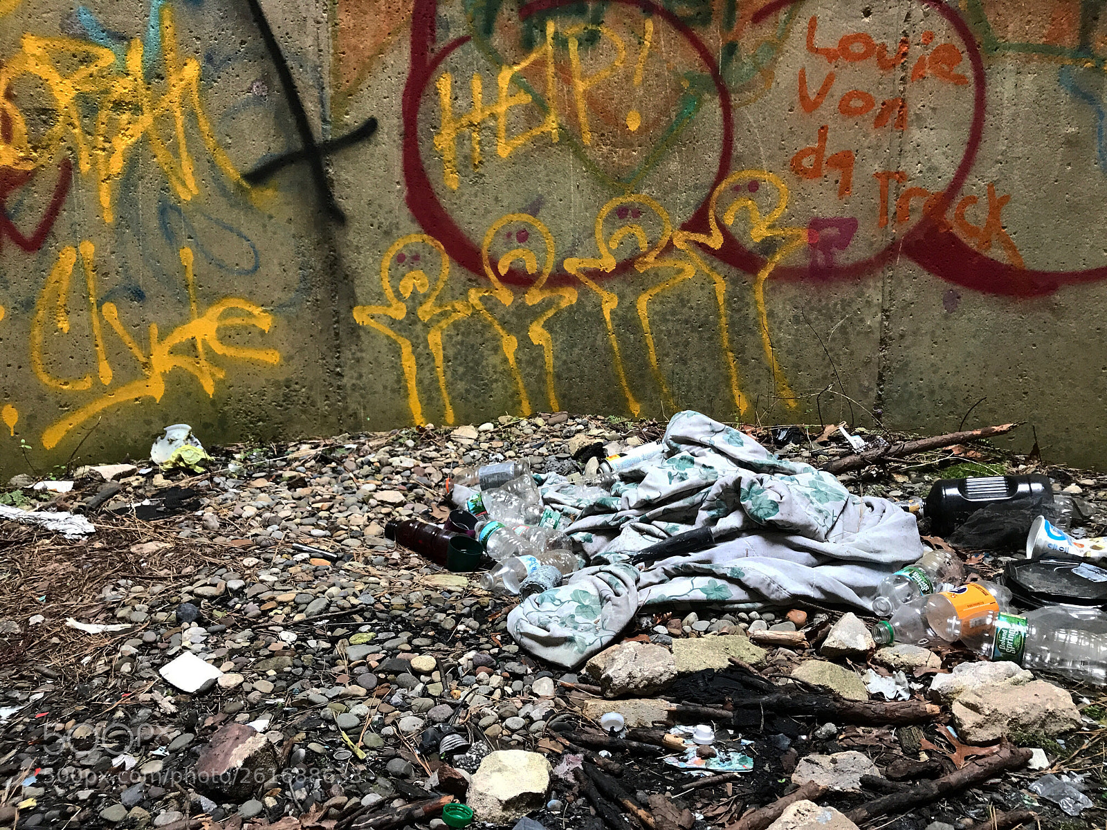 Apple iPhone 7 sample photo. Trapped souls  photography