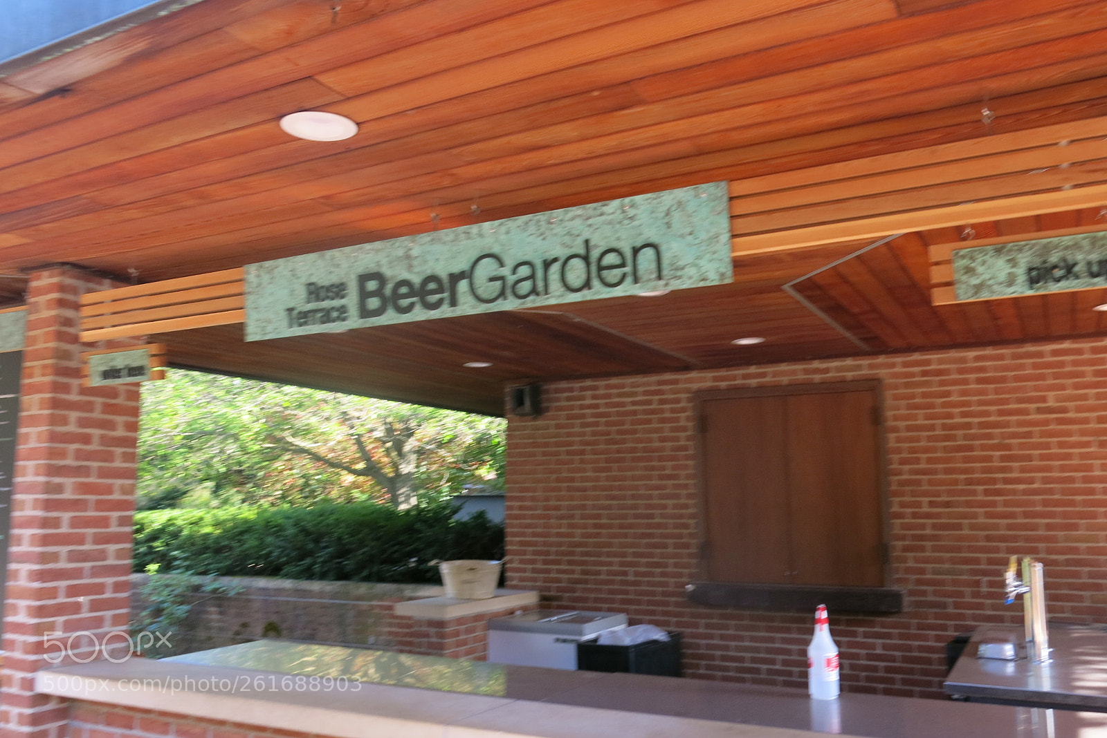 Canon PowerShot G15 sample photo. Beer garden photography