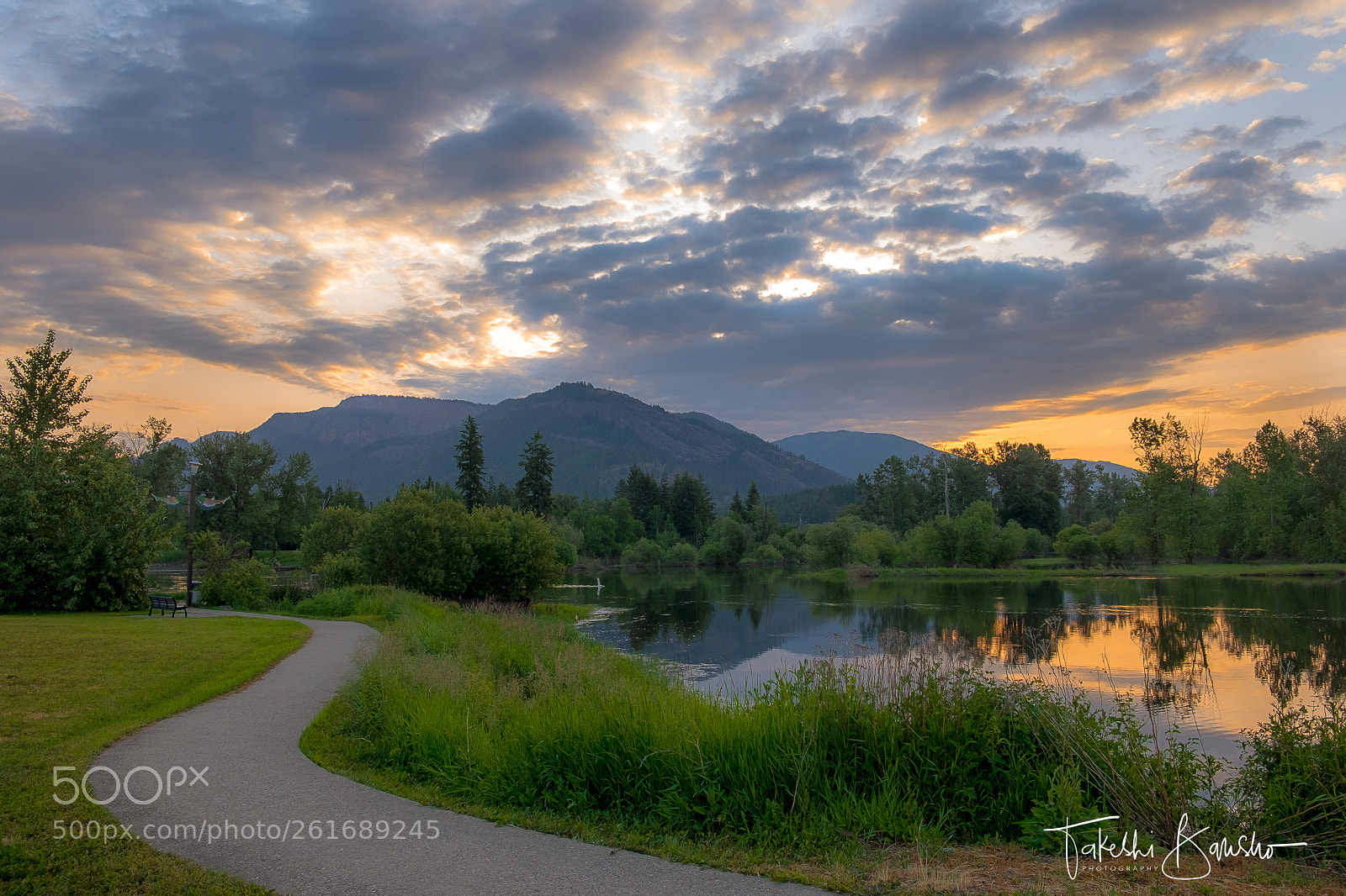 Fujifilm X-T10 sample photo. Dawn at enderby bc photography