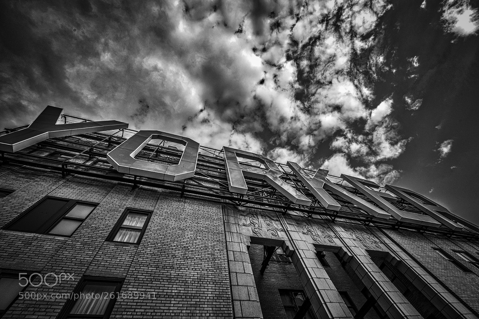 Nikon D750 sample photo. New yorker hotel photography