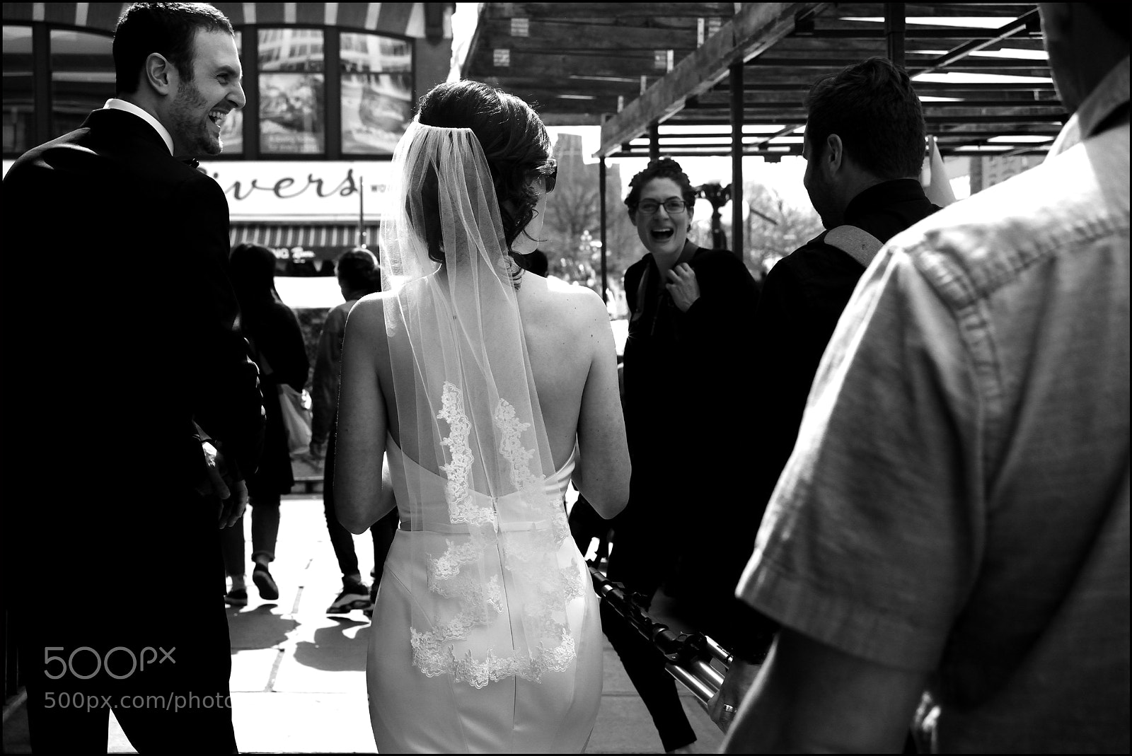 AF Zoom-Nikkor 28-70mm f/3.5-4.5D sample photo. Just married photography