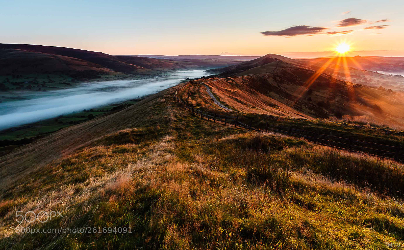 Canon EOS 5D Mark II sample photo. Edale and castleton in photography