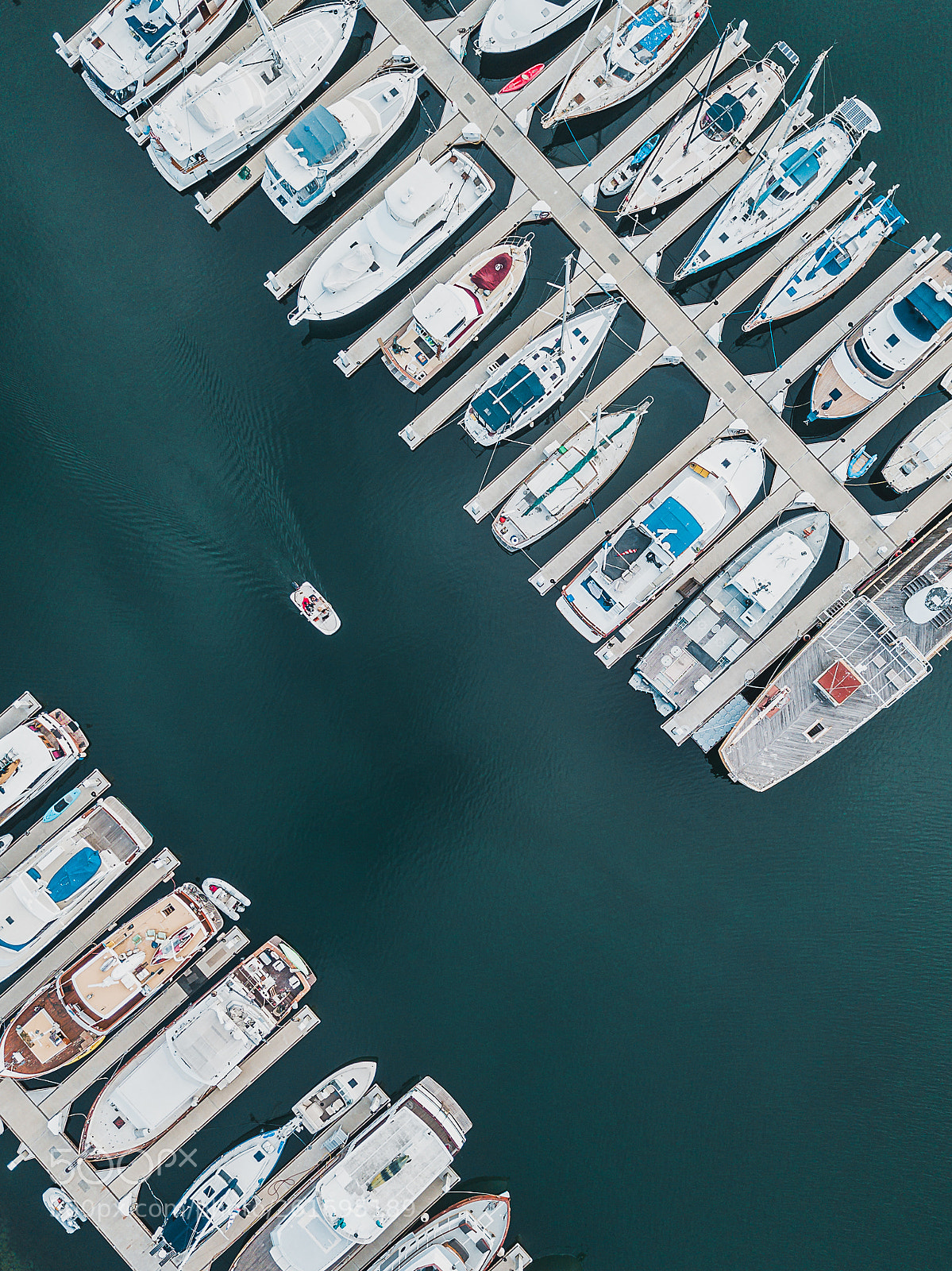 DJI FC220 sample photo. By boat photography