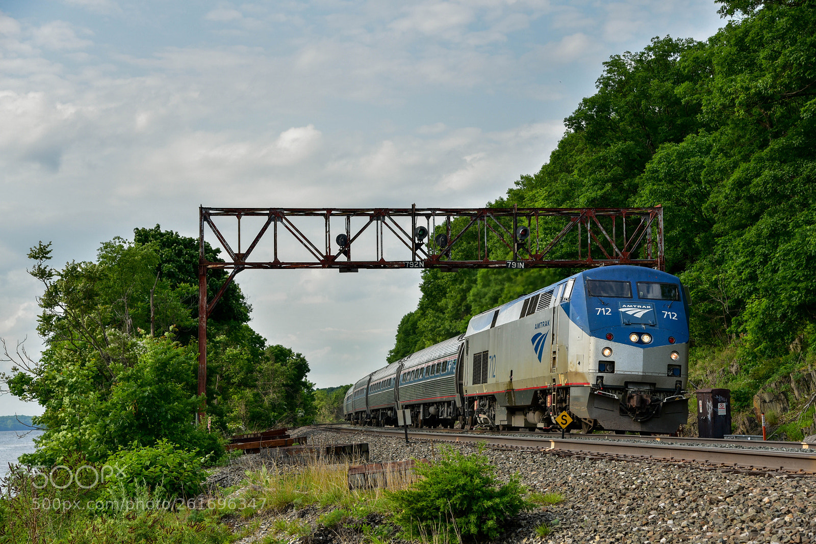 Nikon D750 sample photo. Amtrak under the searchlights photography
