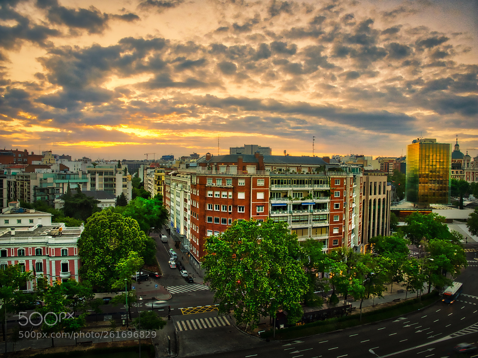 Olympus OM-D E-M1 sample photo. Sunrise over madrid #1 photography