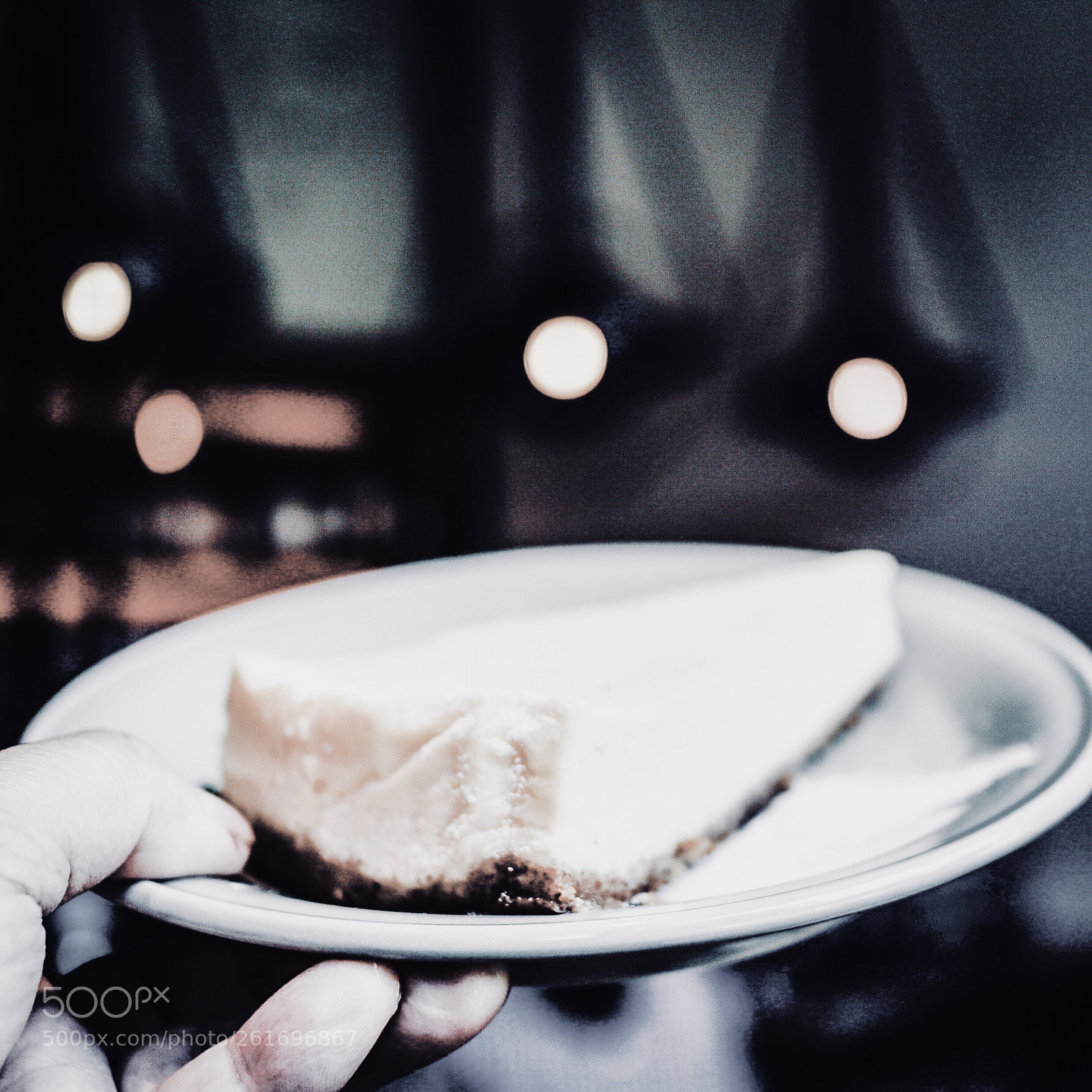 Canon EOS M50 (EOS Kiss M) sample photo. Please eat it photography