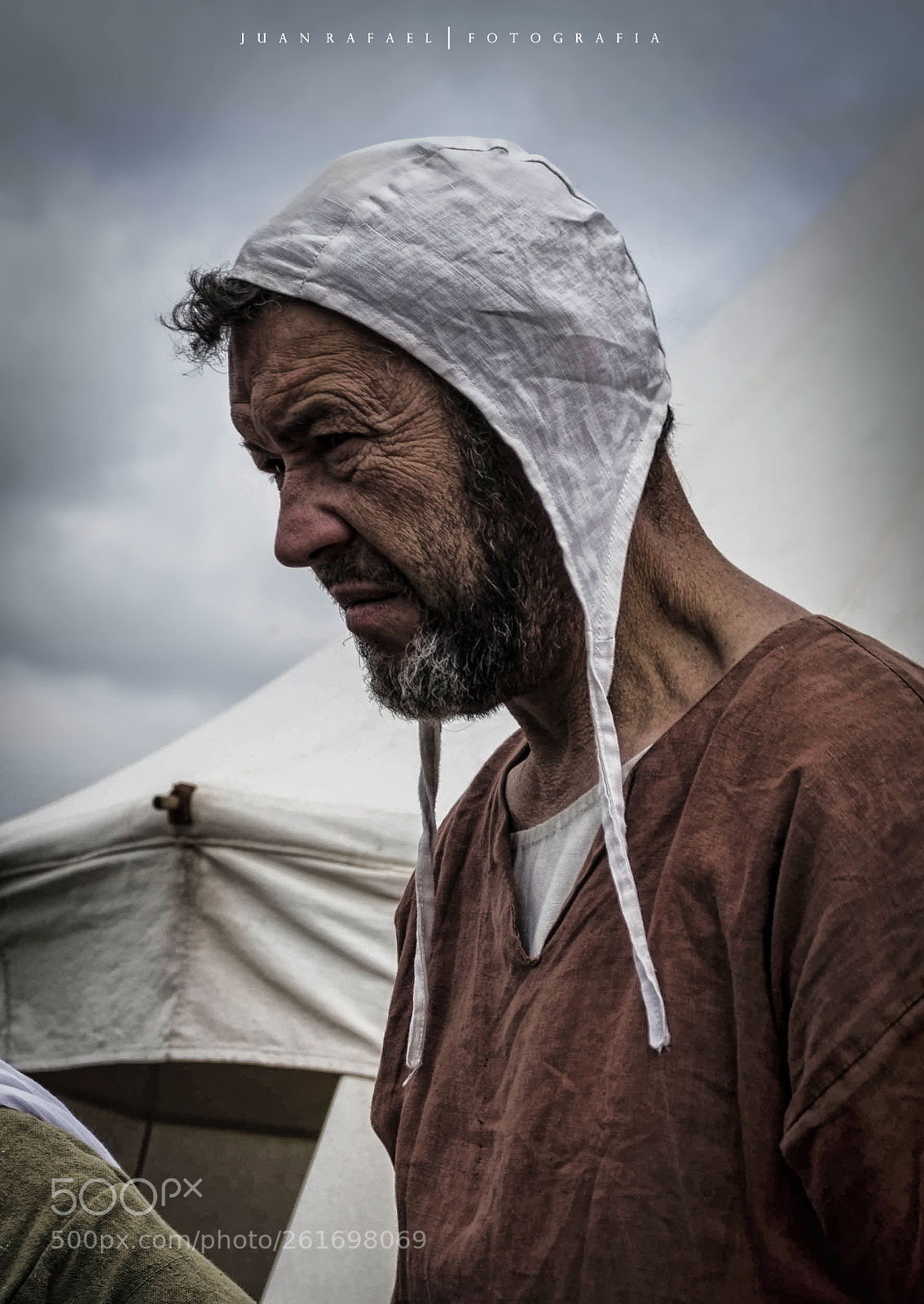 Nikon D3100 sample photo. Personaje medieval. photography