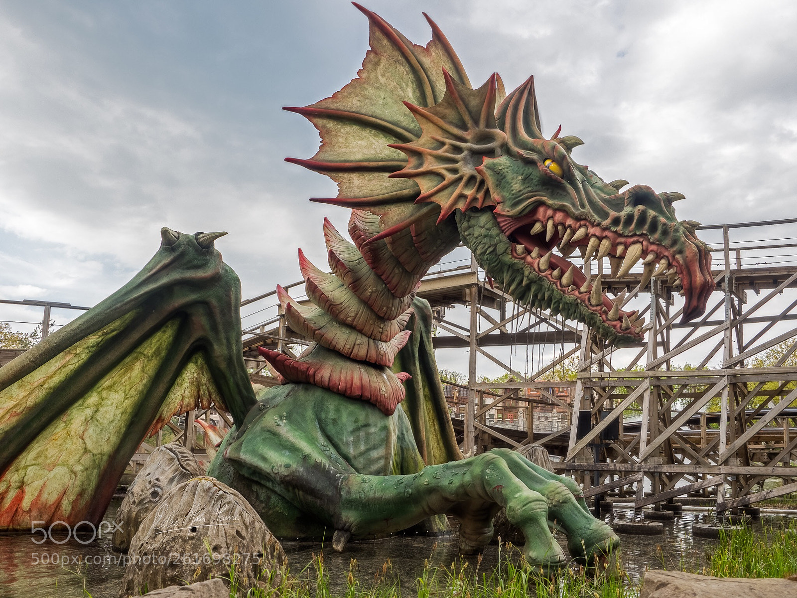 Olympus OM-D E-M1 Mark II sample photo. The dragon photography