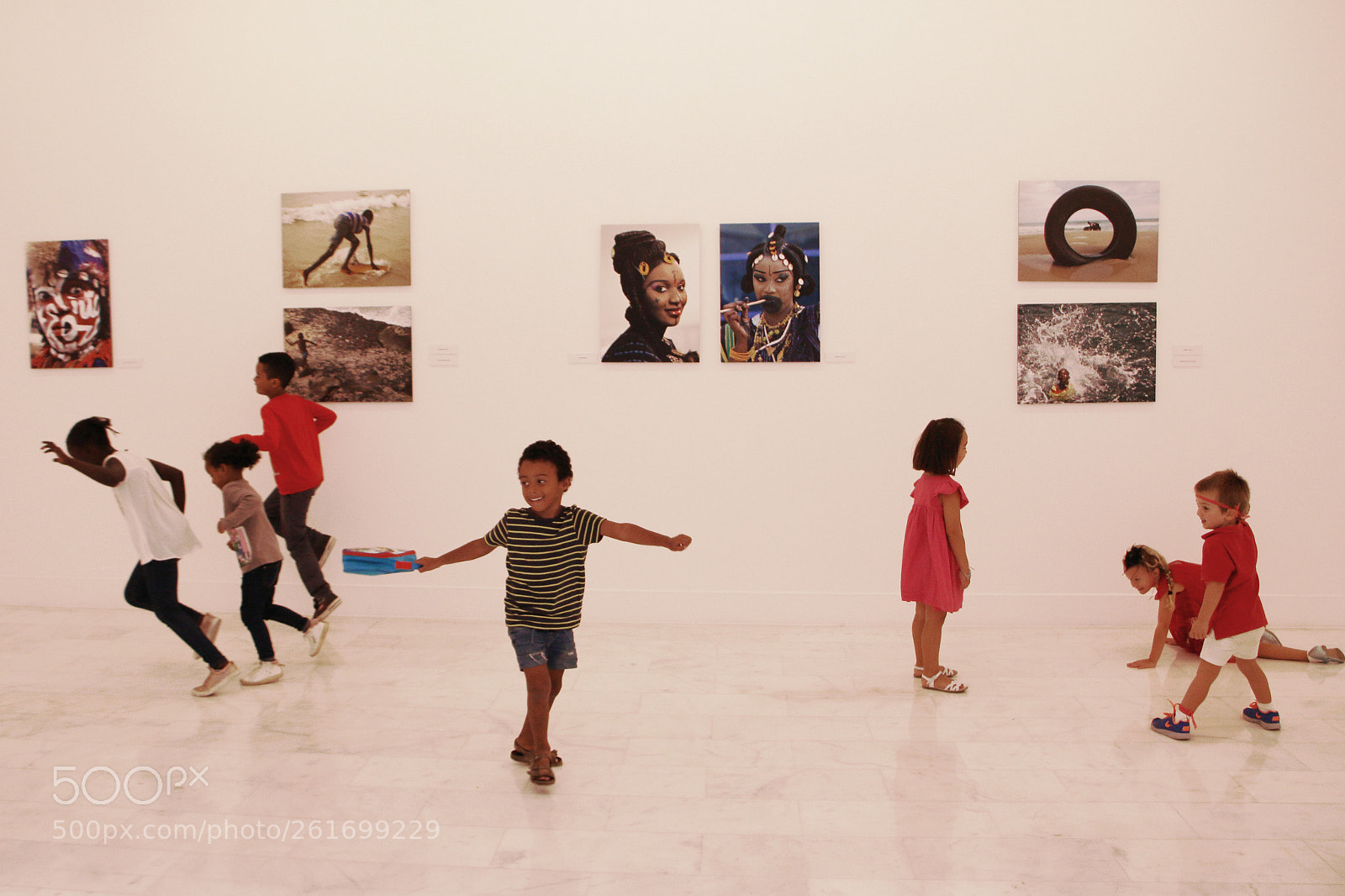 Canon EOS 70D sample photo. Museum photography