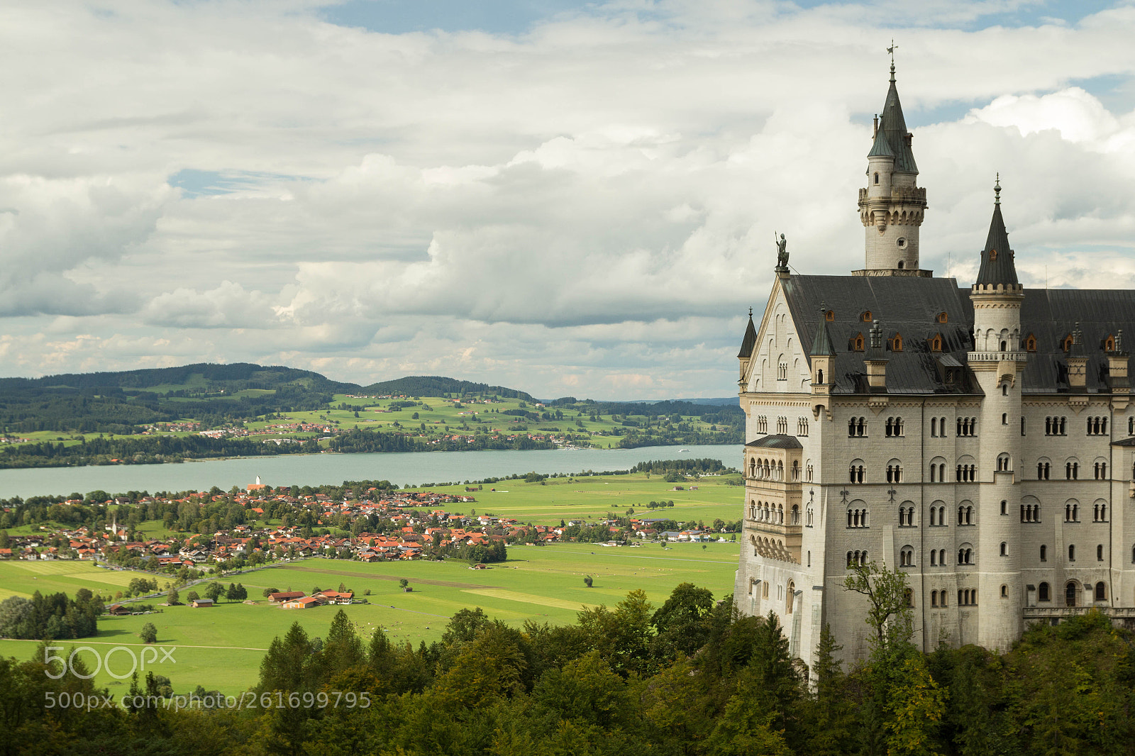 Canon EOS 600D (Rebel EOS T3i / EOS Kiss X5) sample photo. Neuschwanstein castle photography